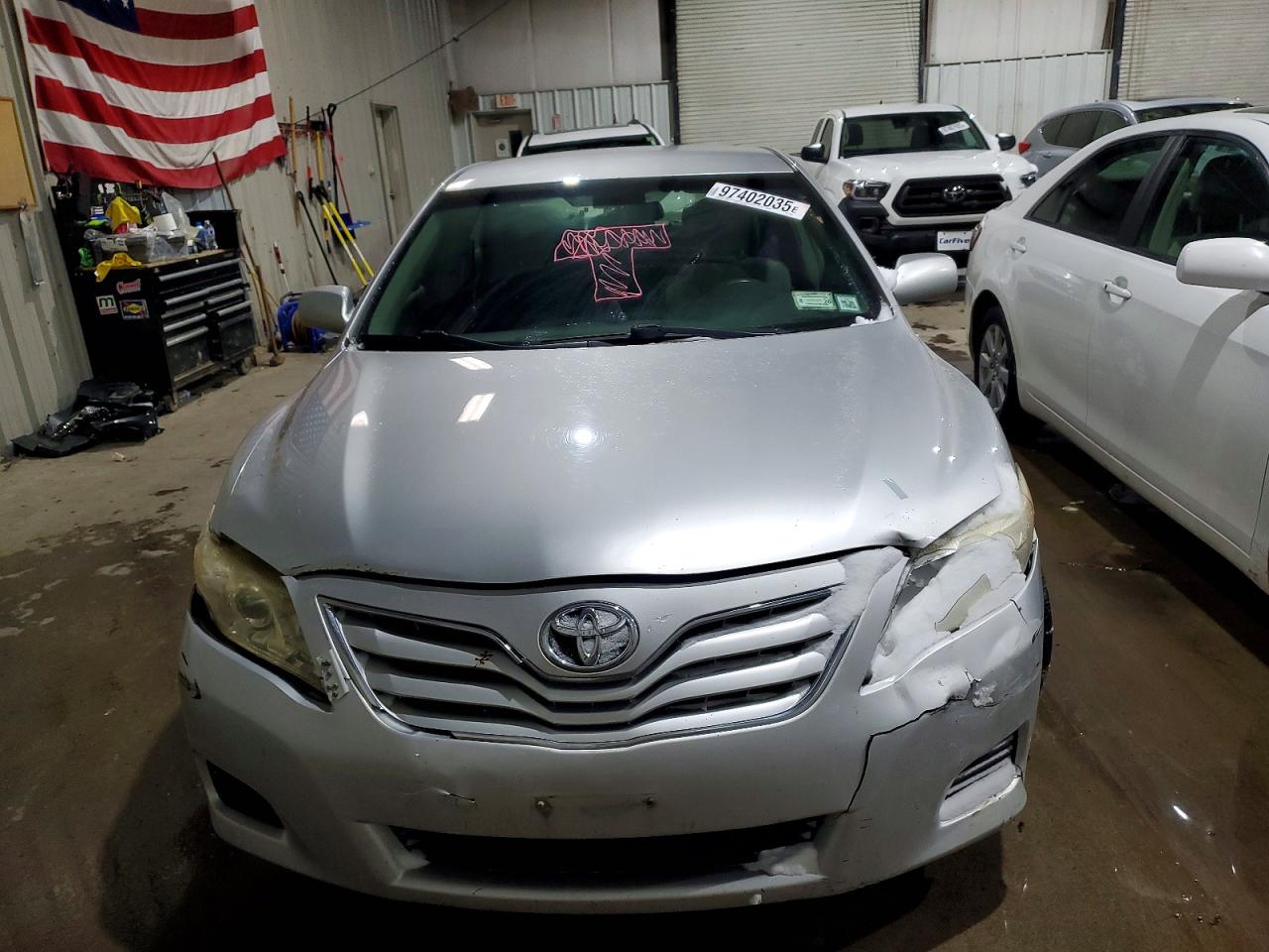 2010 Toyota Camry Silver vin: 4T1BF3EKXAU059260