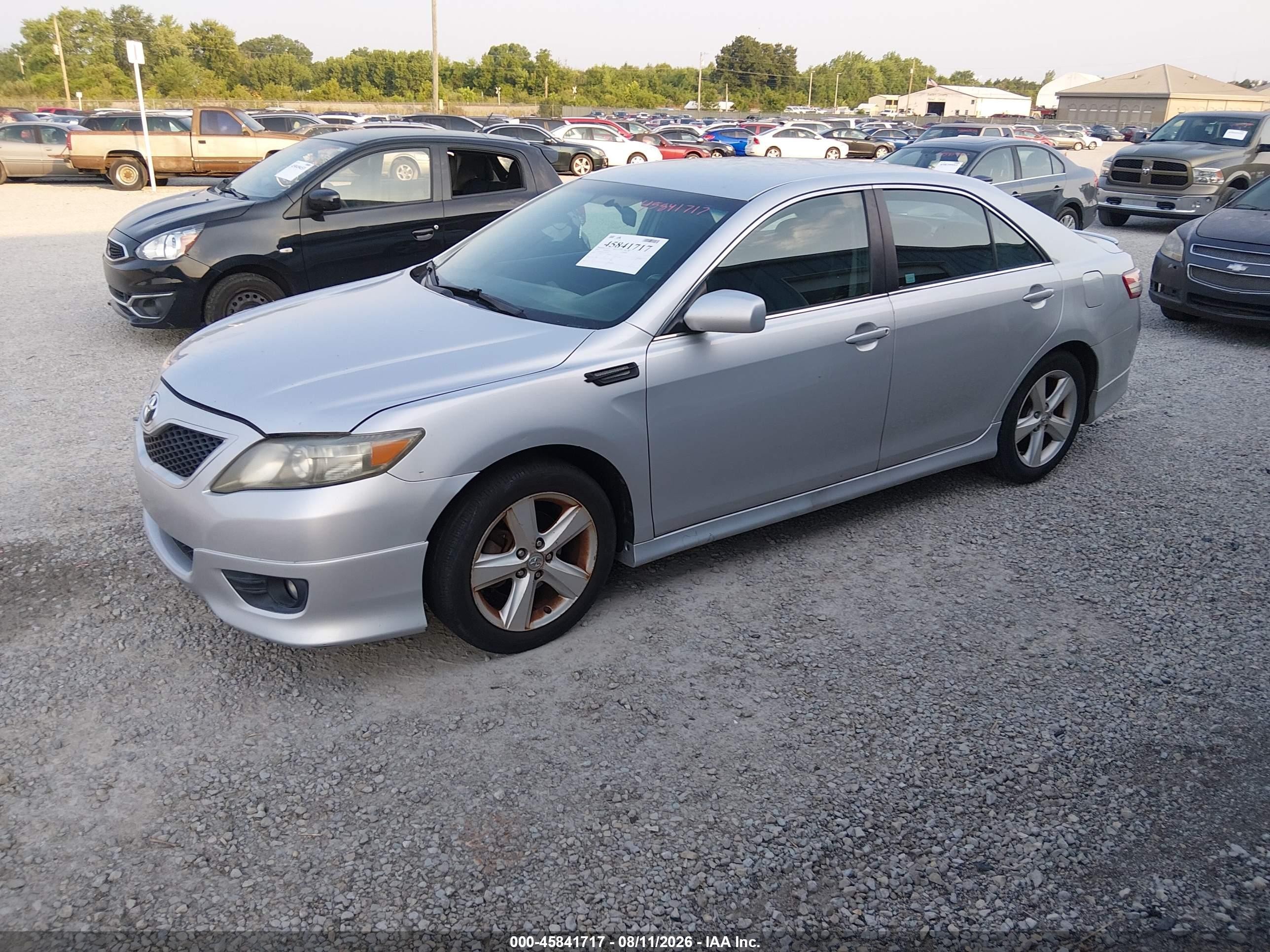 2010 Toyota Camry Se Серебряный vin: 4T1BF3EKXAU064863
