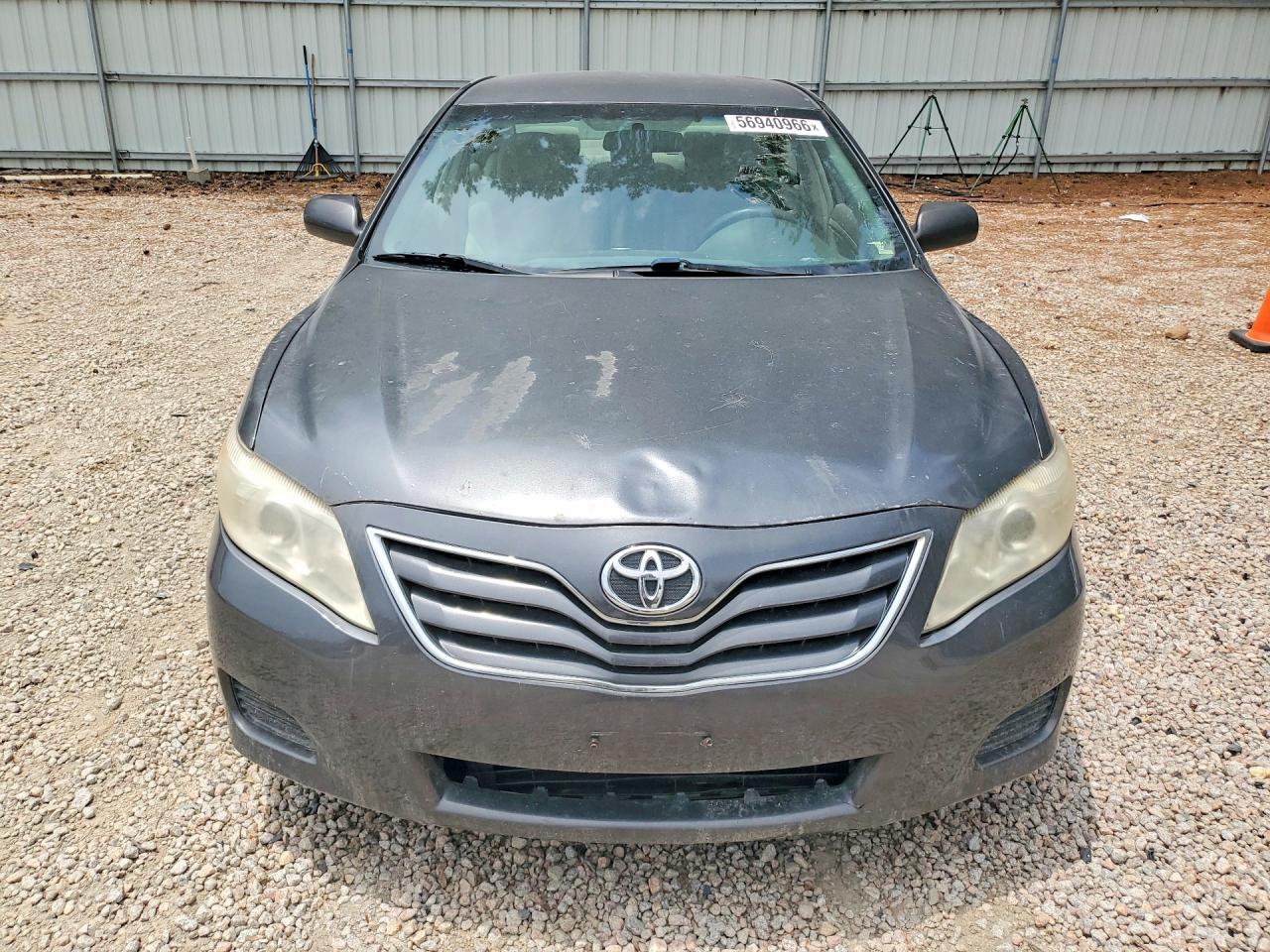 2010 Toyota Camry Le Gray vin: 4T1BF3EKXAU077774