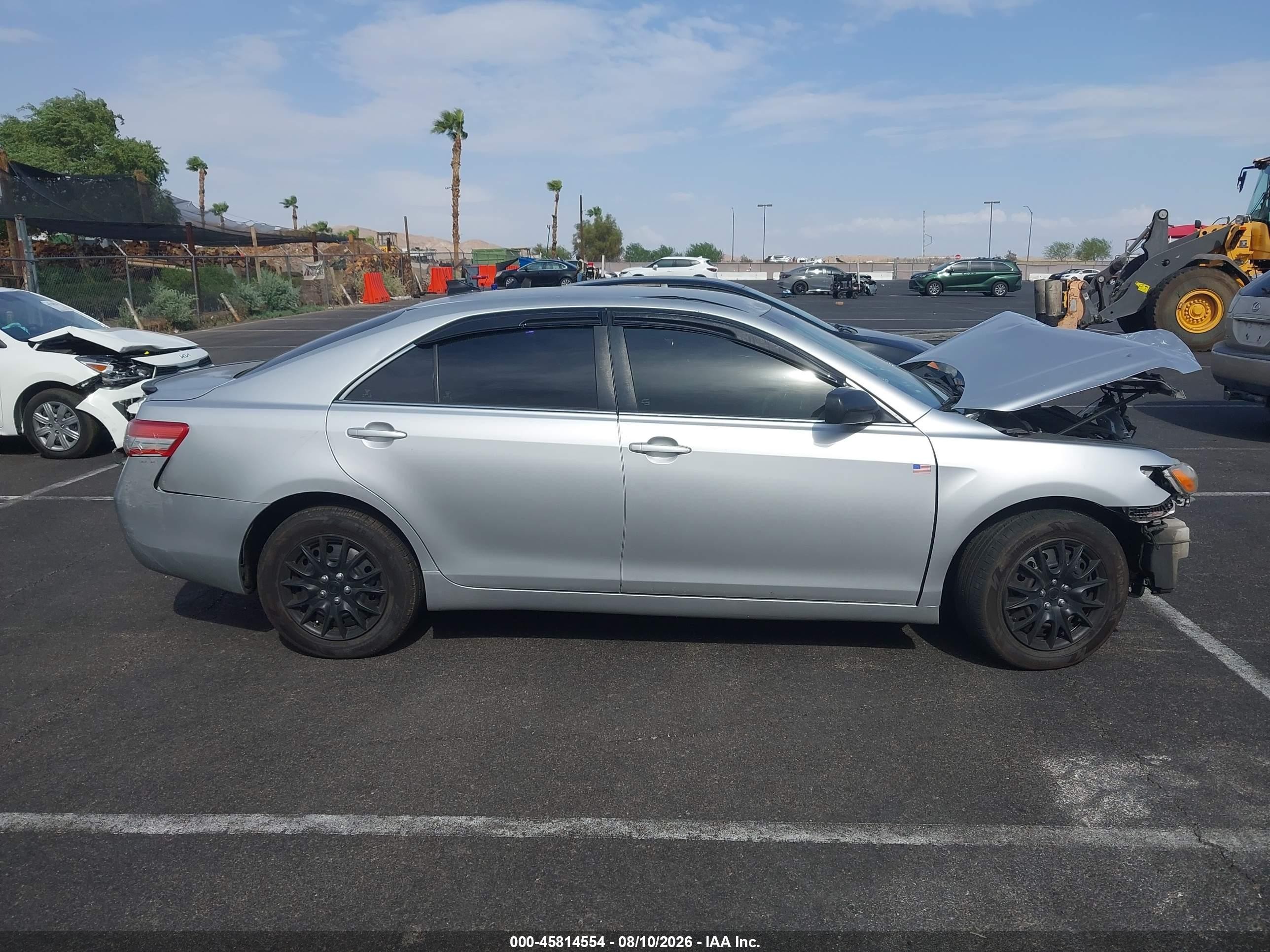 2010 Toyota Camry Le Silver vin: 4T1BF3EKXAU085499