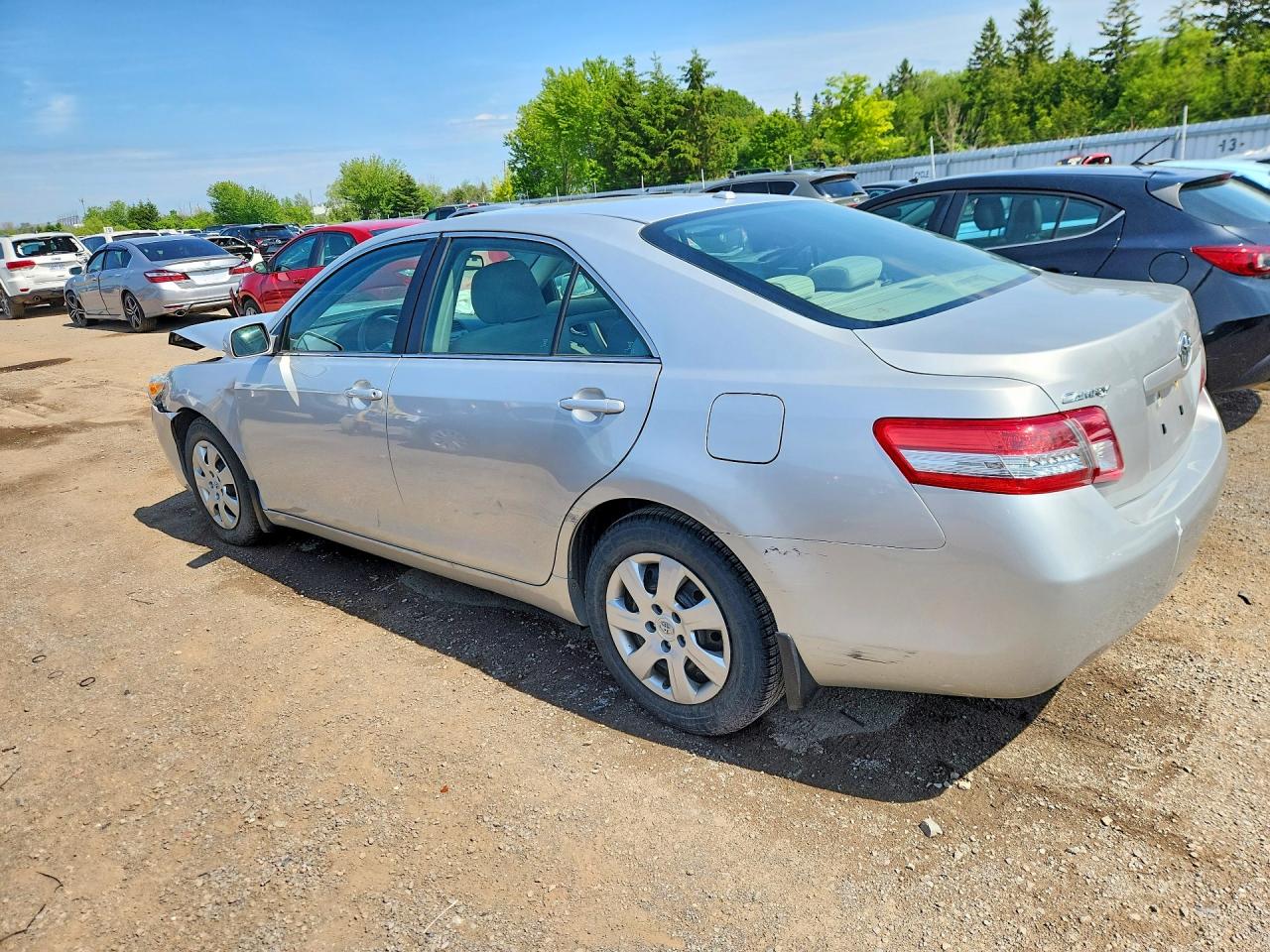 2010 Toyota Camry Base Silver vin: 4T1BF3EKXAU091402