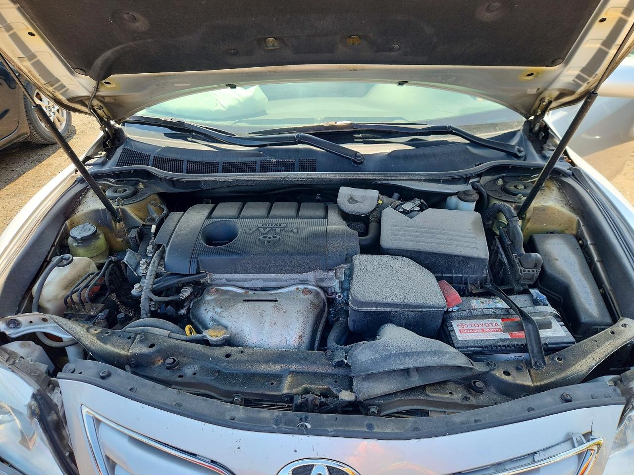 2010 Toyota Camry Base Silver vin: 4T1BF3EKXAU091402