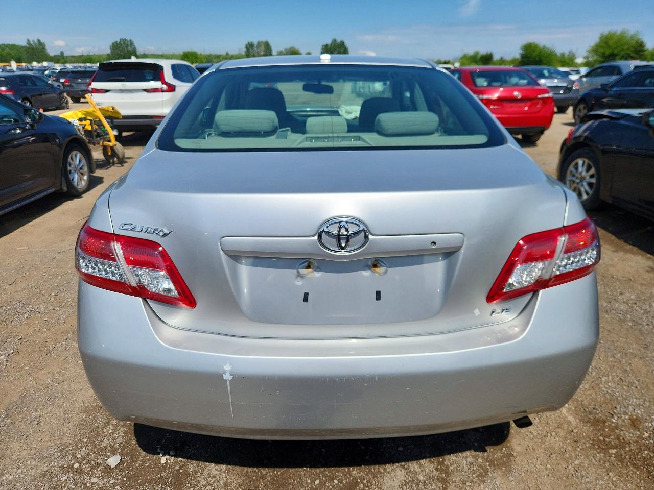 2010 Toyota Camry Base Silver vin: 4T1BF3EKXAU091402