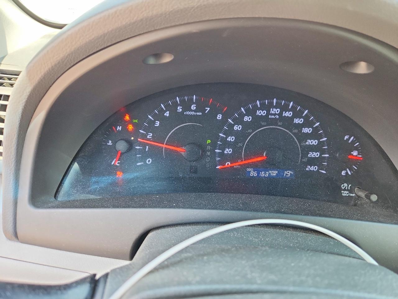 2010 Toyota Camry Base Silver vin: 4T1BF3EKXAU091402