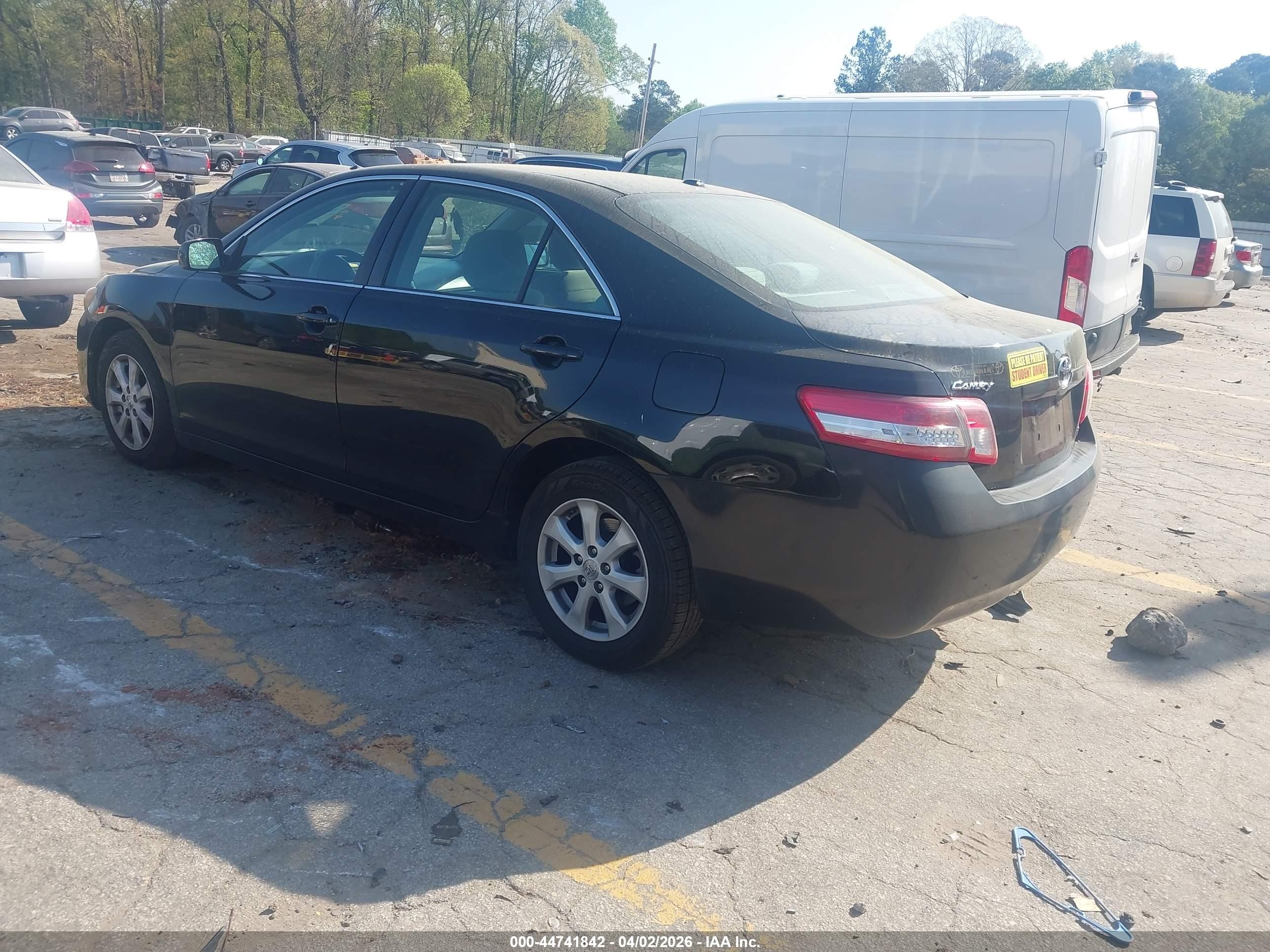 2010 Toyota Camry Le Black vin: 4T1BF3EKXAU113902