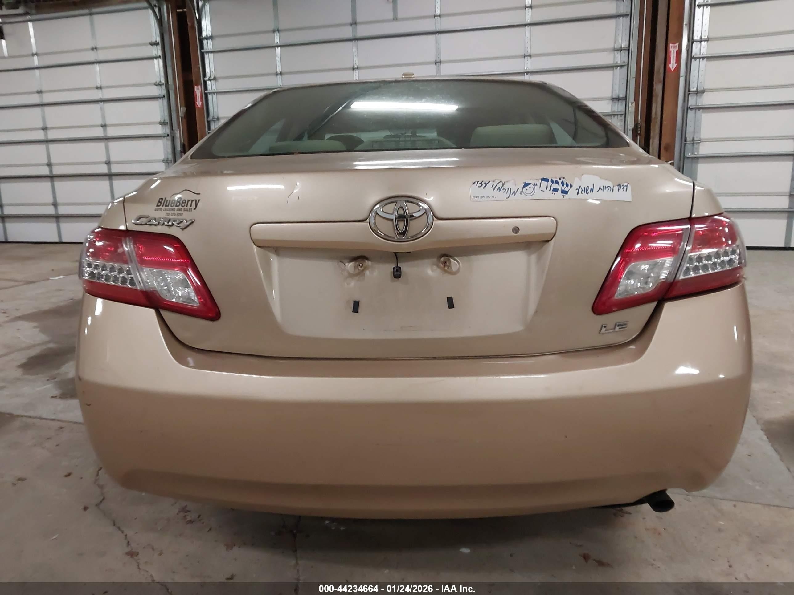 2010 Toyota Camry Le Tan vin: 4T1BF3EKXAU115200