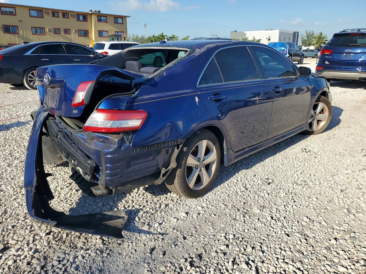 2010 Toyota Camry Se Blue vin: 4T1BF3EKXAU501809
