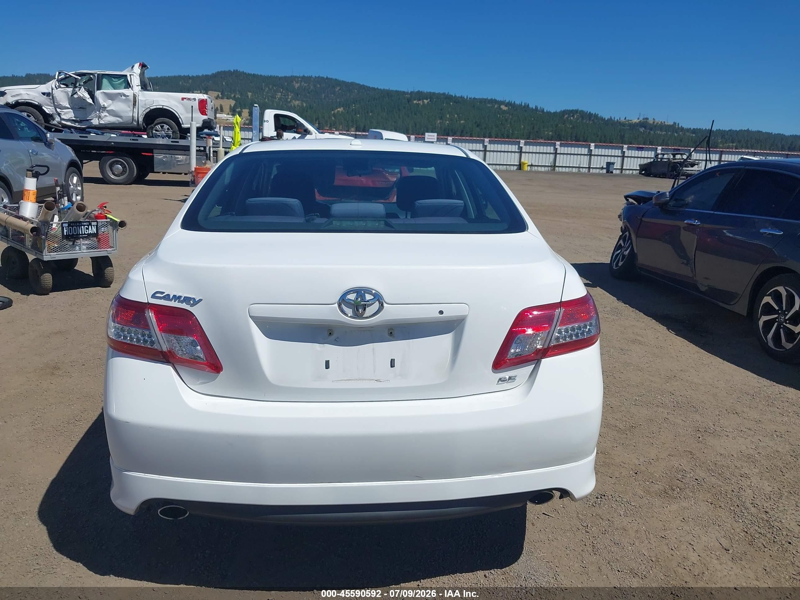 2010 Toyota Camry Se White vin: 4T1BF3EKXAU521137