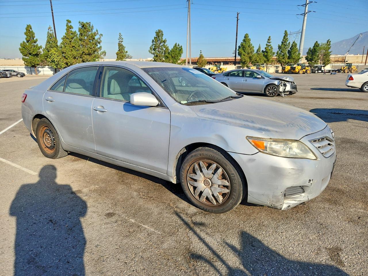 2010 Toyota Camry Base Silver vin: 4T1BF3EKXAU538746