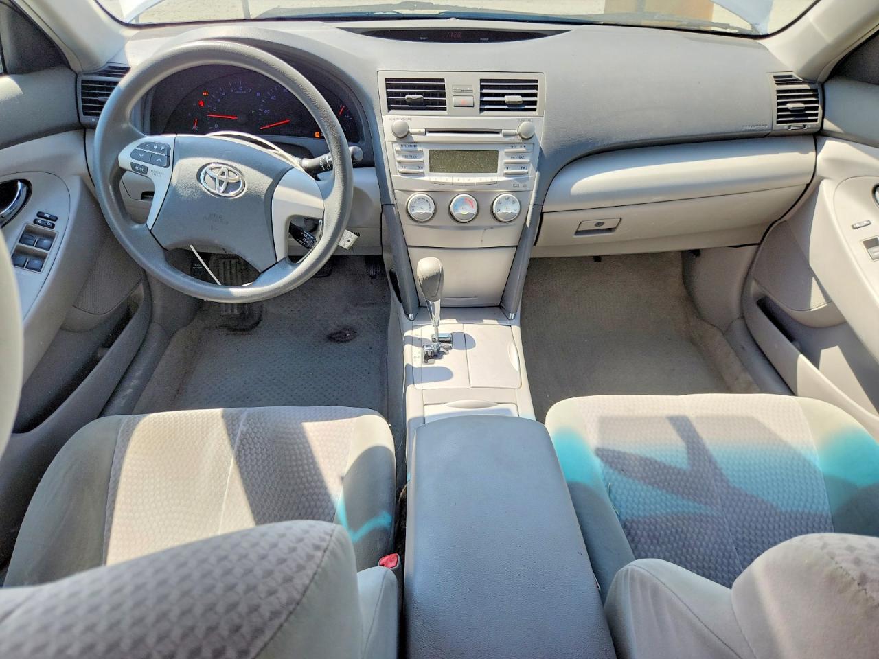 2011 Toyota Camry Le Silver vin: 4T1BF3EKXBU134735