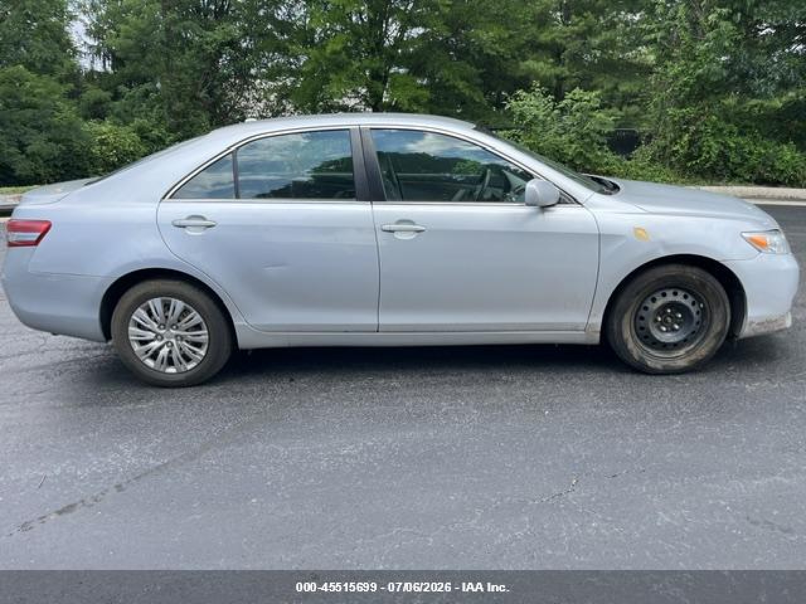 2011 Toyota Camry Le Silver vin: 4T1BF3EKXBU163636