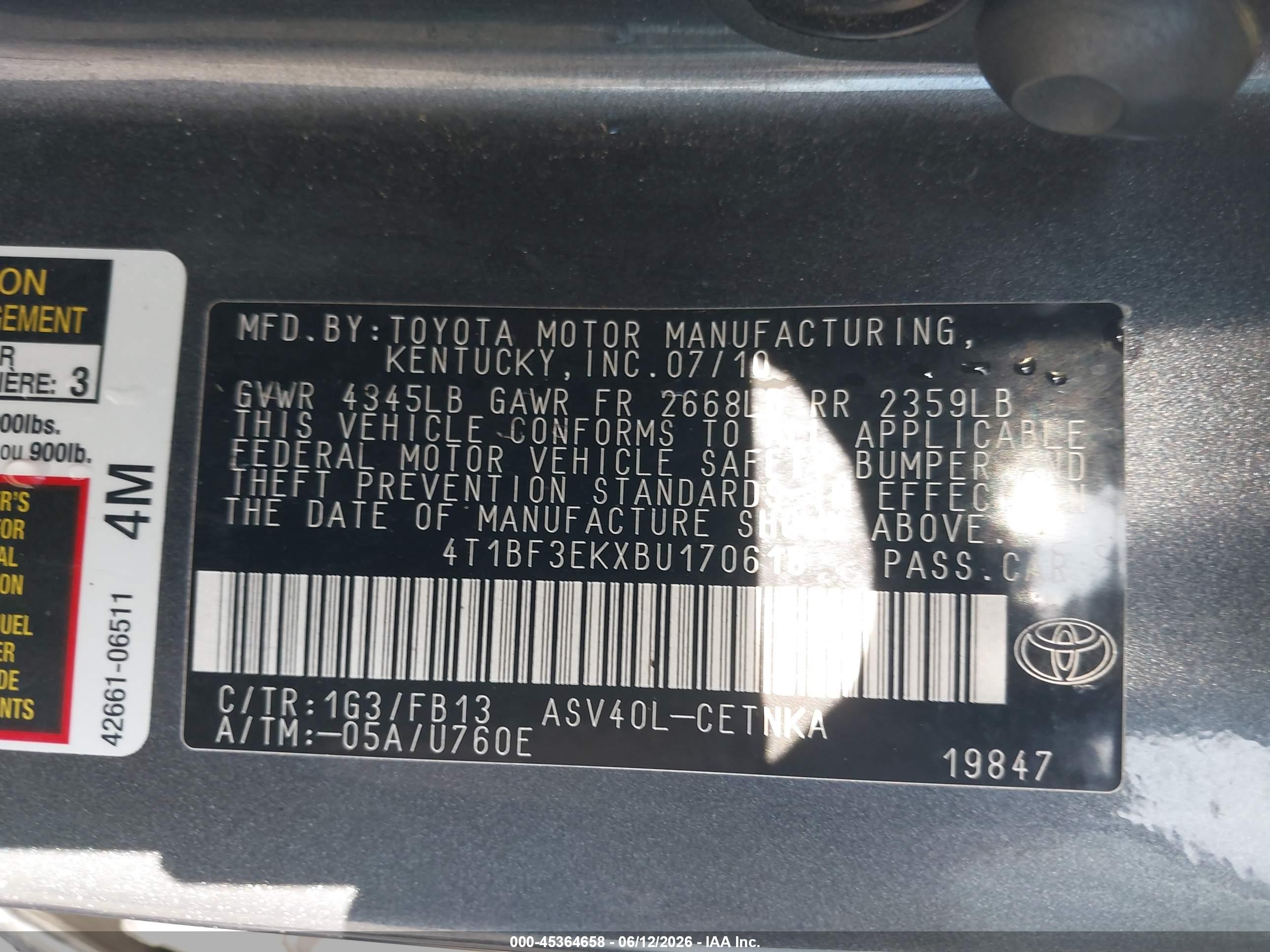 2011 Toyota Camry Le Gray vin: 4T1BF3EKXBU170618