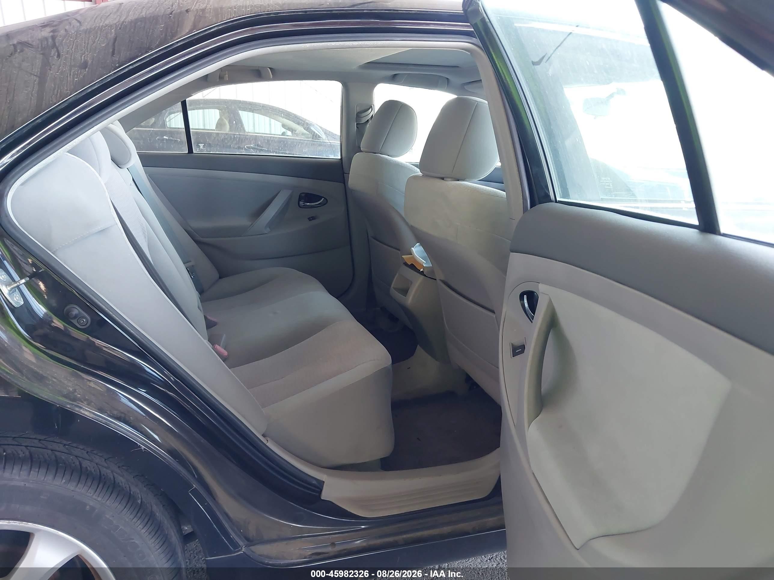 2011 Toyota Camry Le Black vin: 4T1BF3EKXBU189797