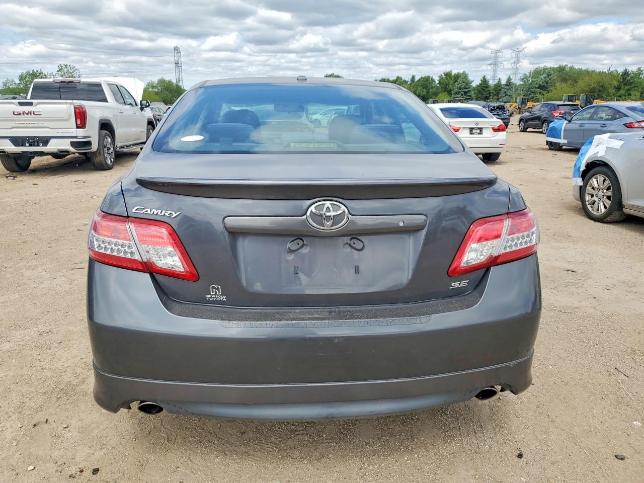 2011 Toyota Camry Se Gray vin: 4T1BF3EKXBU201950