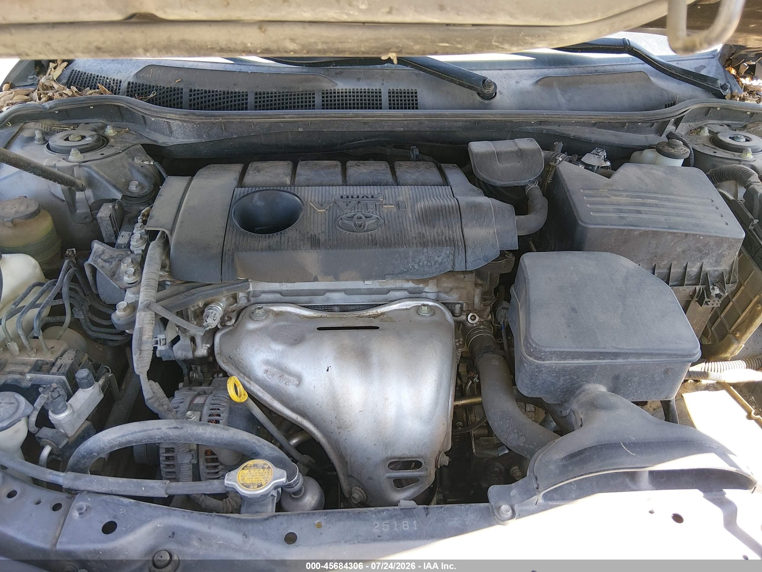 2011 Toyota Camry Le Gray vin: 4T1BF3EKXBU203973