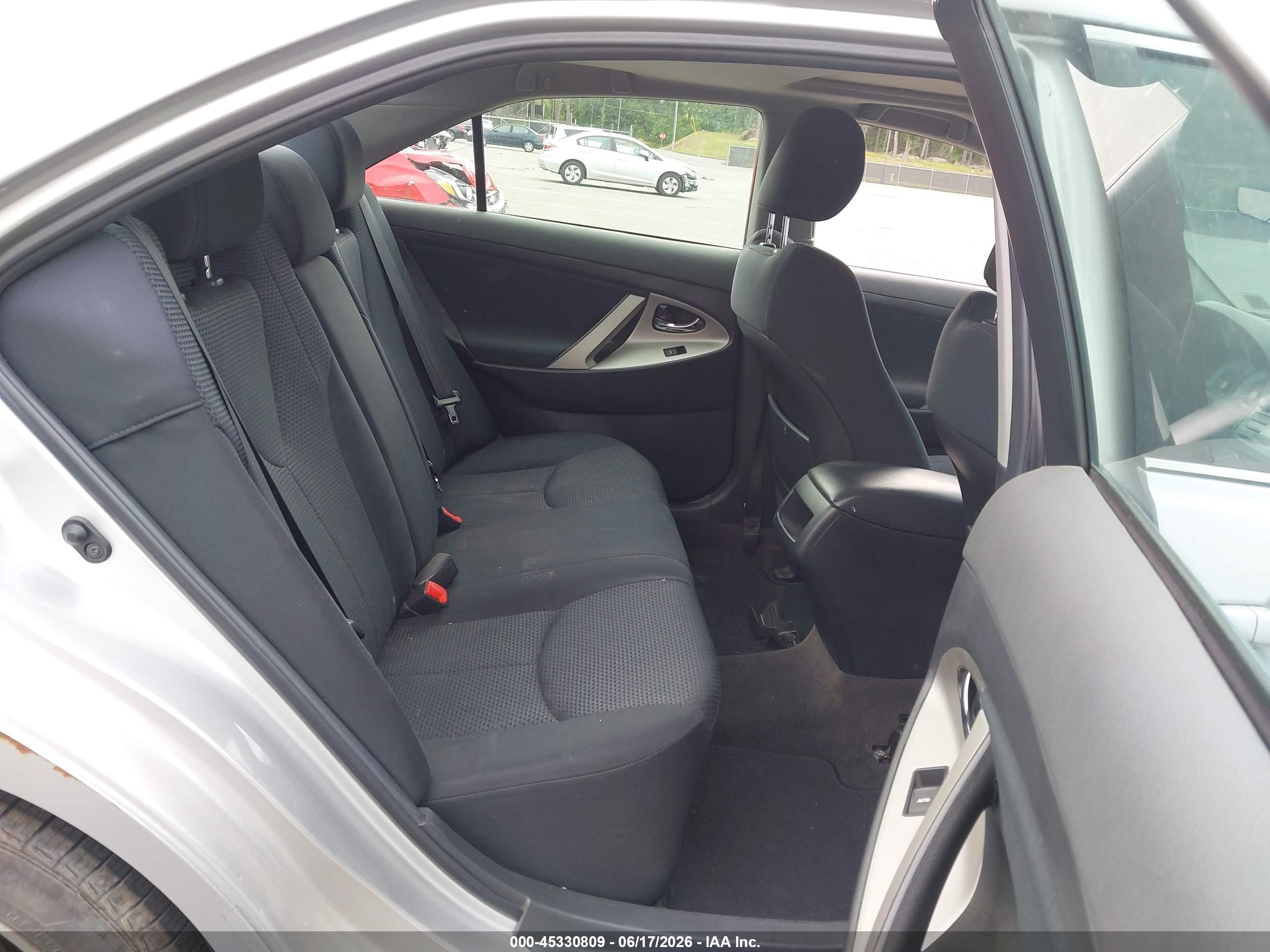 2011 Toyota Camry Se Серебряный vin: 4T1BF3EKXBU216903