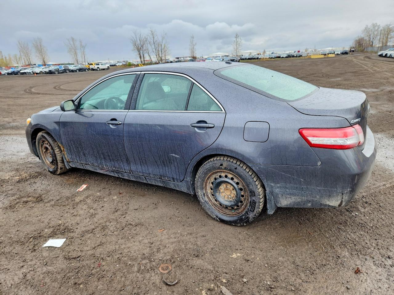 2011 Toyota Camry Base Серый vin: 4T1BF3EKXBU224824