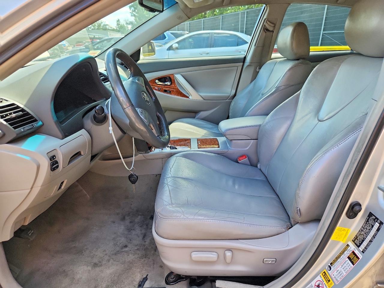 2011 Toyota Camry Xle Silver vin: 4T1BF3EKXBU225214