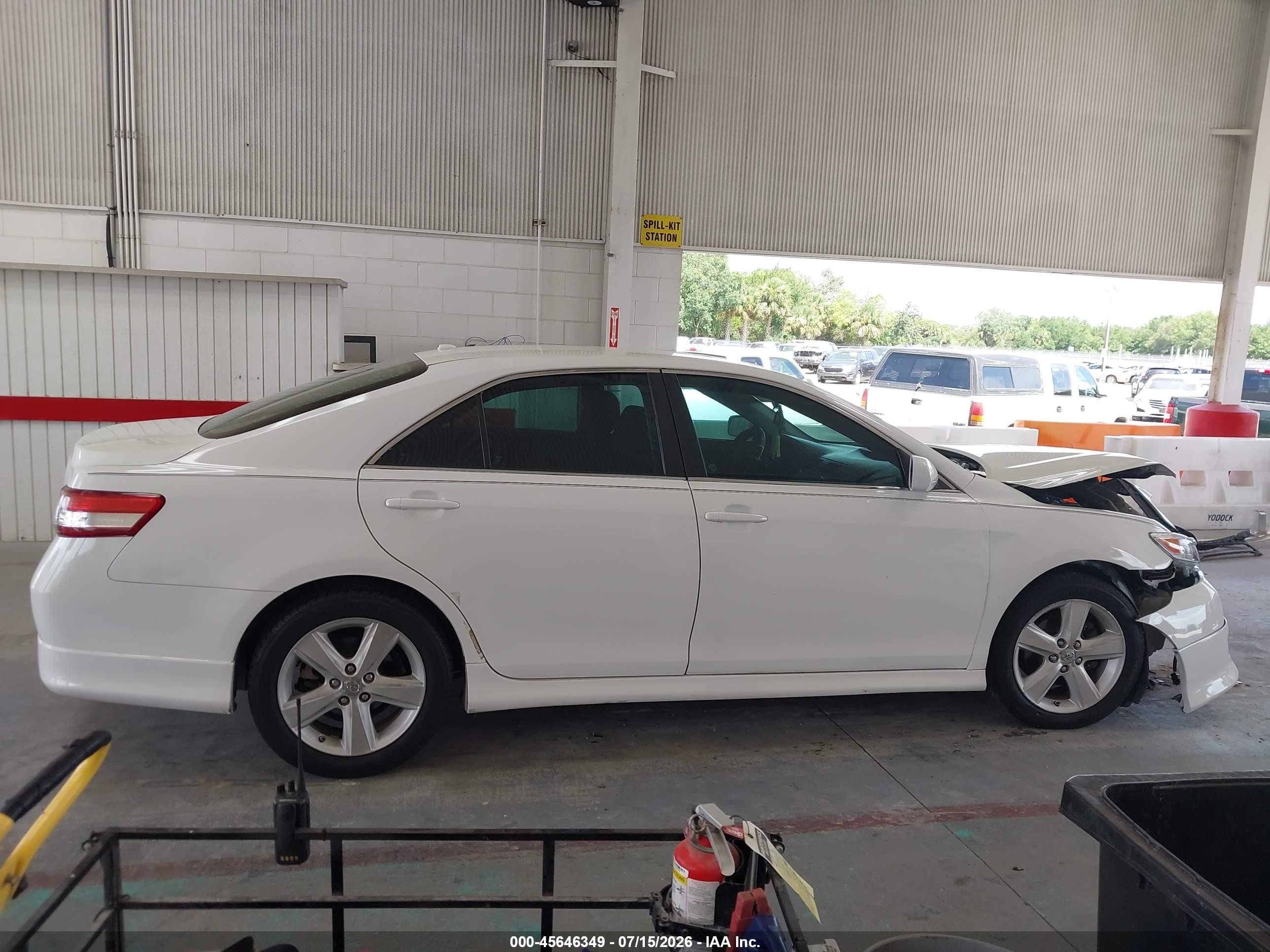 2011 Toyota Camry Se Белый vin: 4T1BF3EKXBU587186