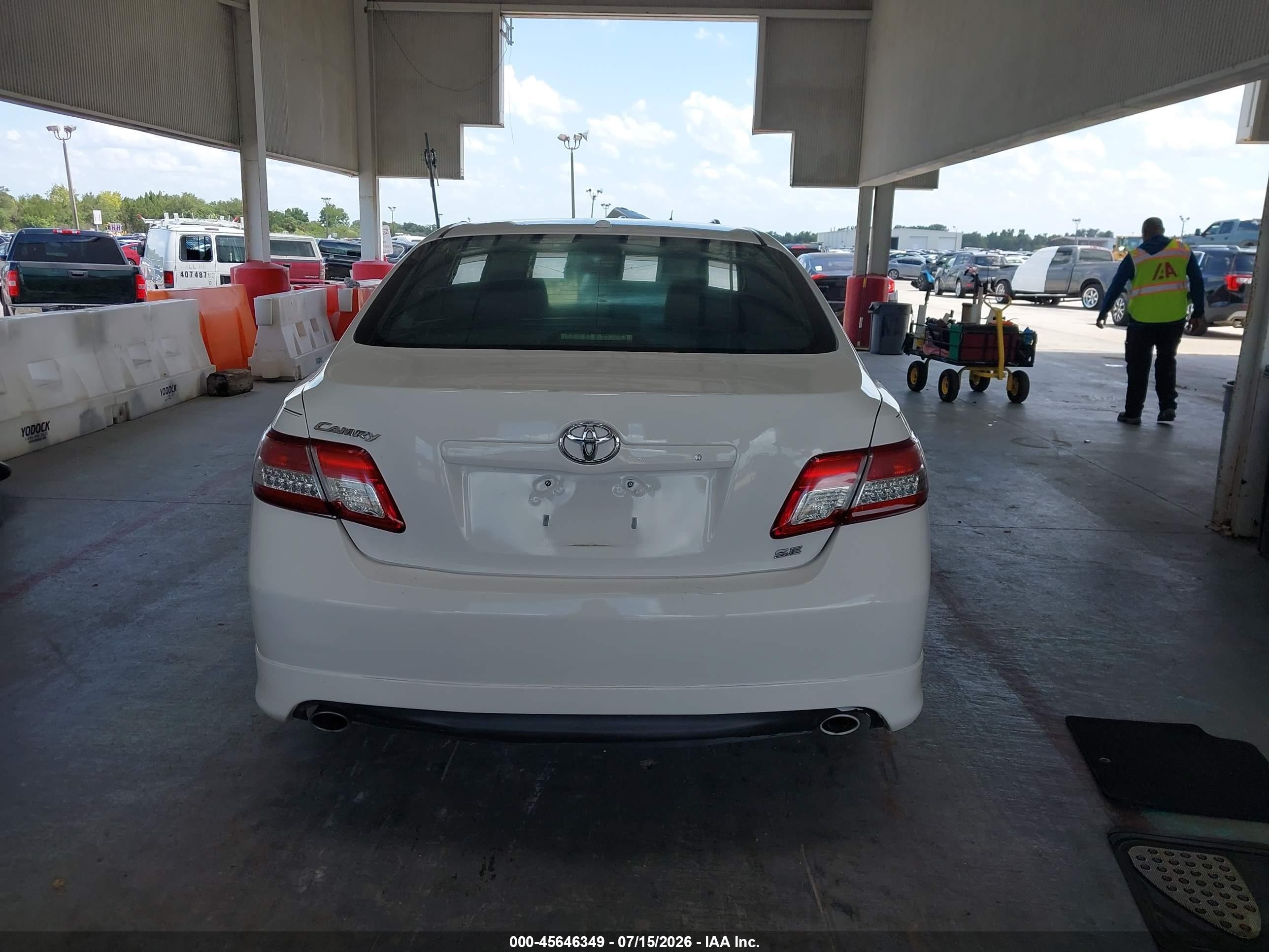 2011 Toyota Camry Se Белый vin: 4T1BF3EKXBU587186