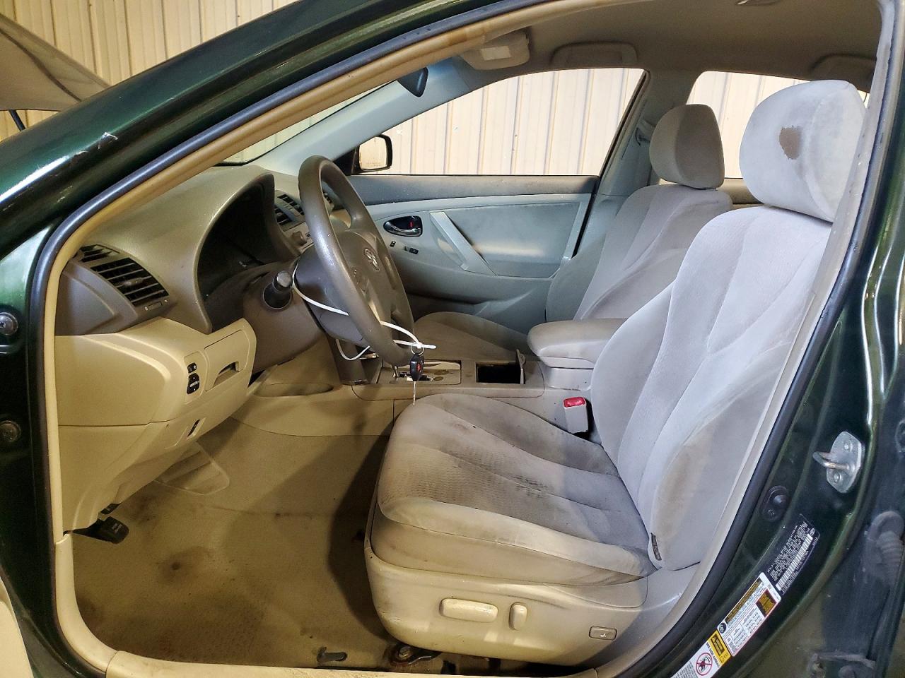 2011 Toyota Camry Le Green vin: 4T1BF3EKXBU591271