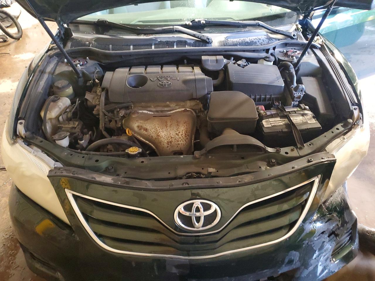 2011 Toyota Camry Le Green vin: 4T1BF3EKXBU591271
