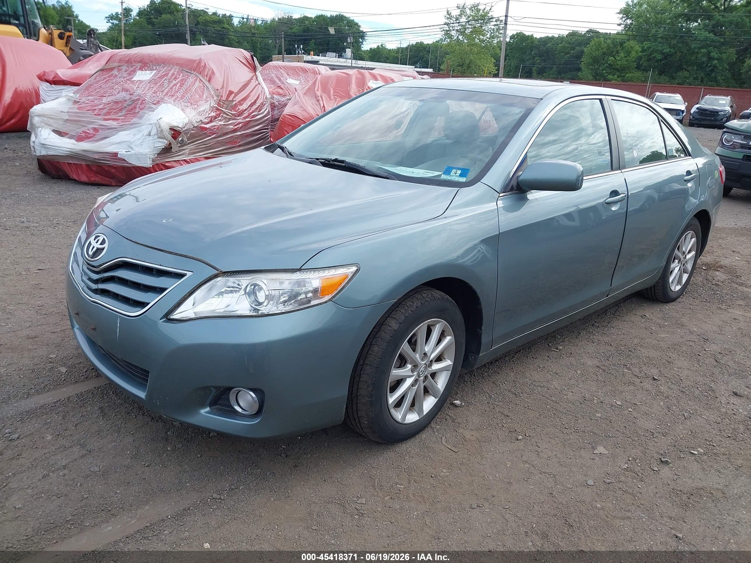 2011 Toyota Camry Xle Green vin: 4T1BF3EKXBU593067