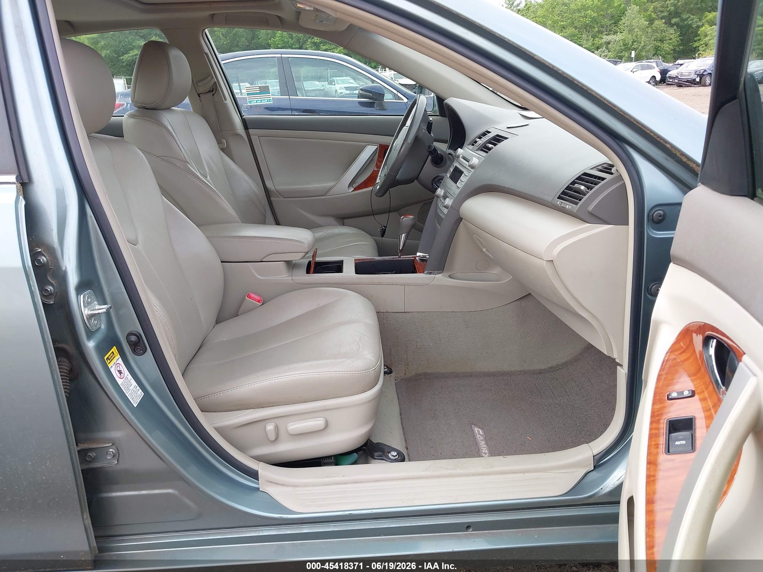 2011 Toyota Camry Xle Green vin: 4T1BF3EKXBU593067