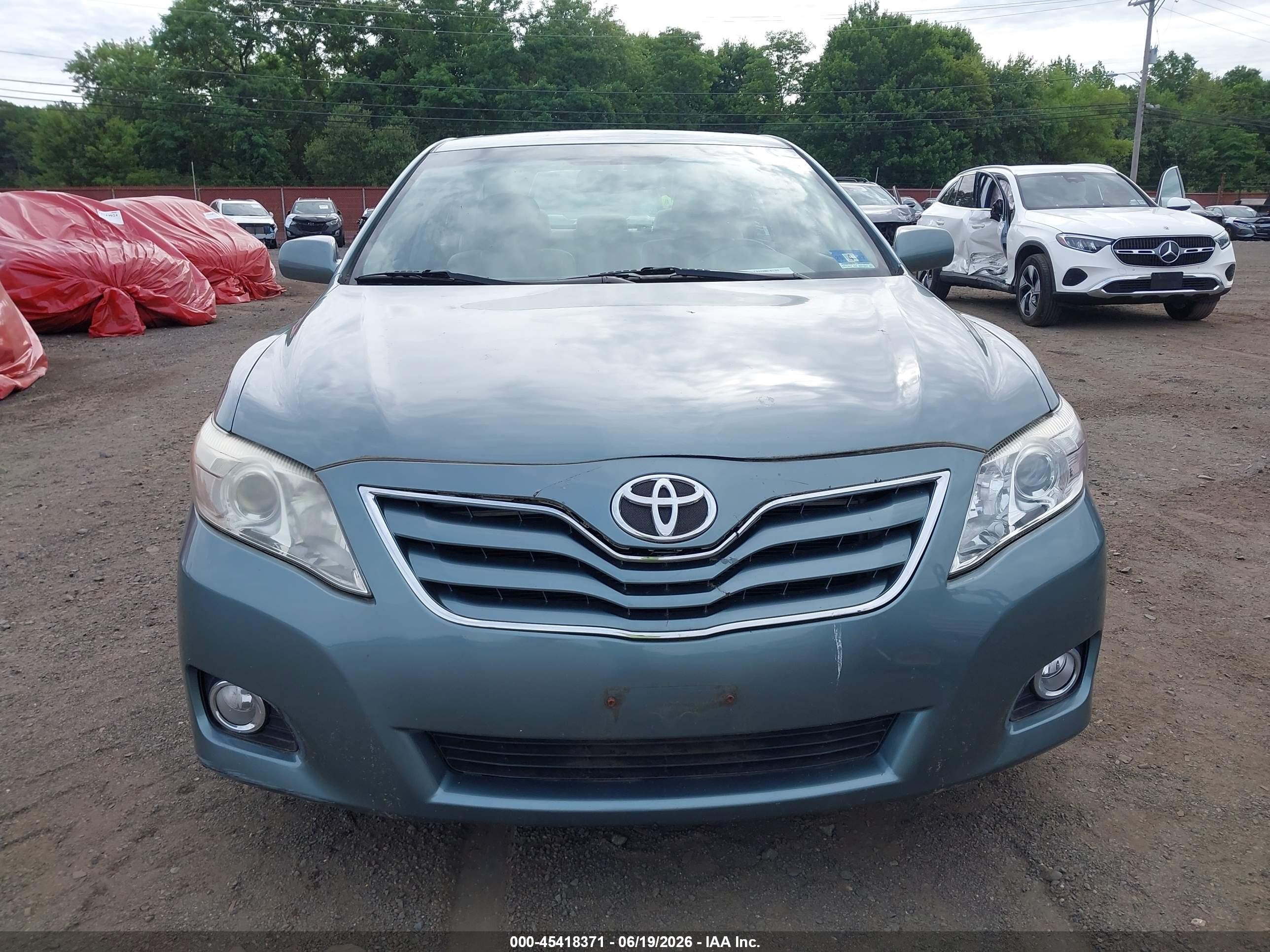 2011 Toyota Camry Xle Green vin: 4T1BF3EKXBU593067
