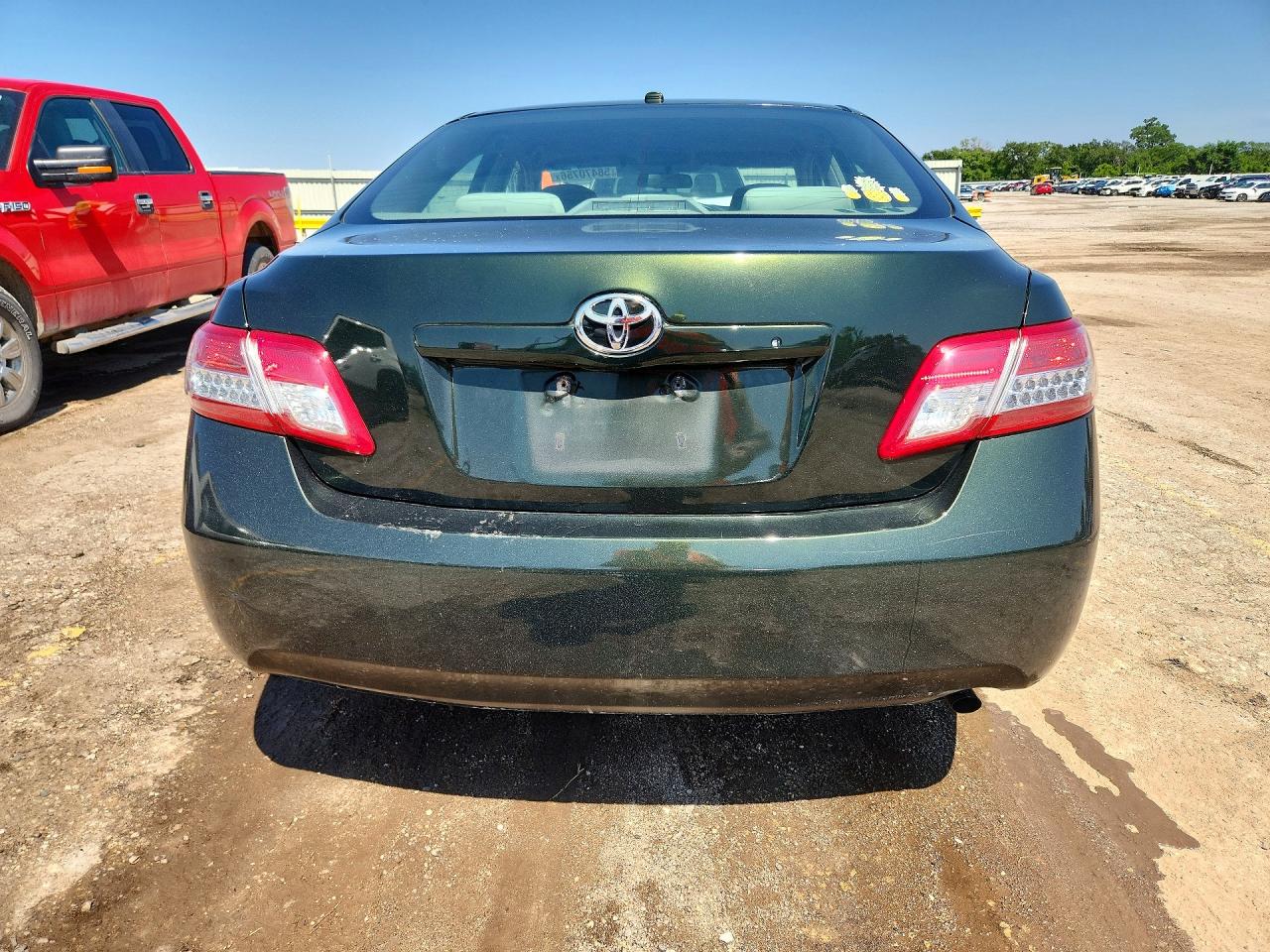 2011 Toyota Camry Le Green vin: 4T1BF3EKXBU601829