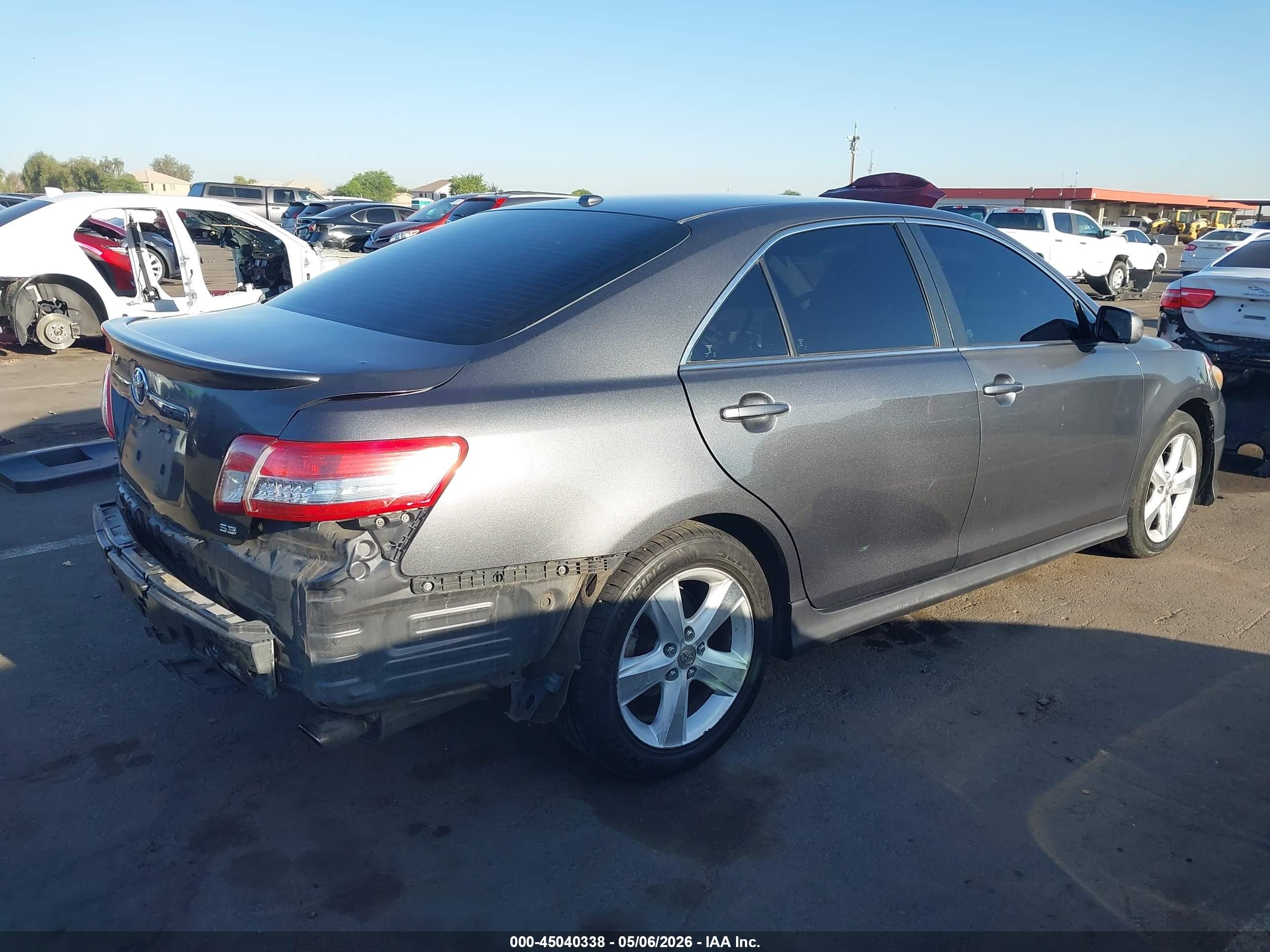 2011 Toyota Camry Se Gray vin: 4T1BF3EKXBU605928