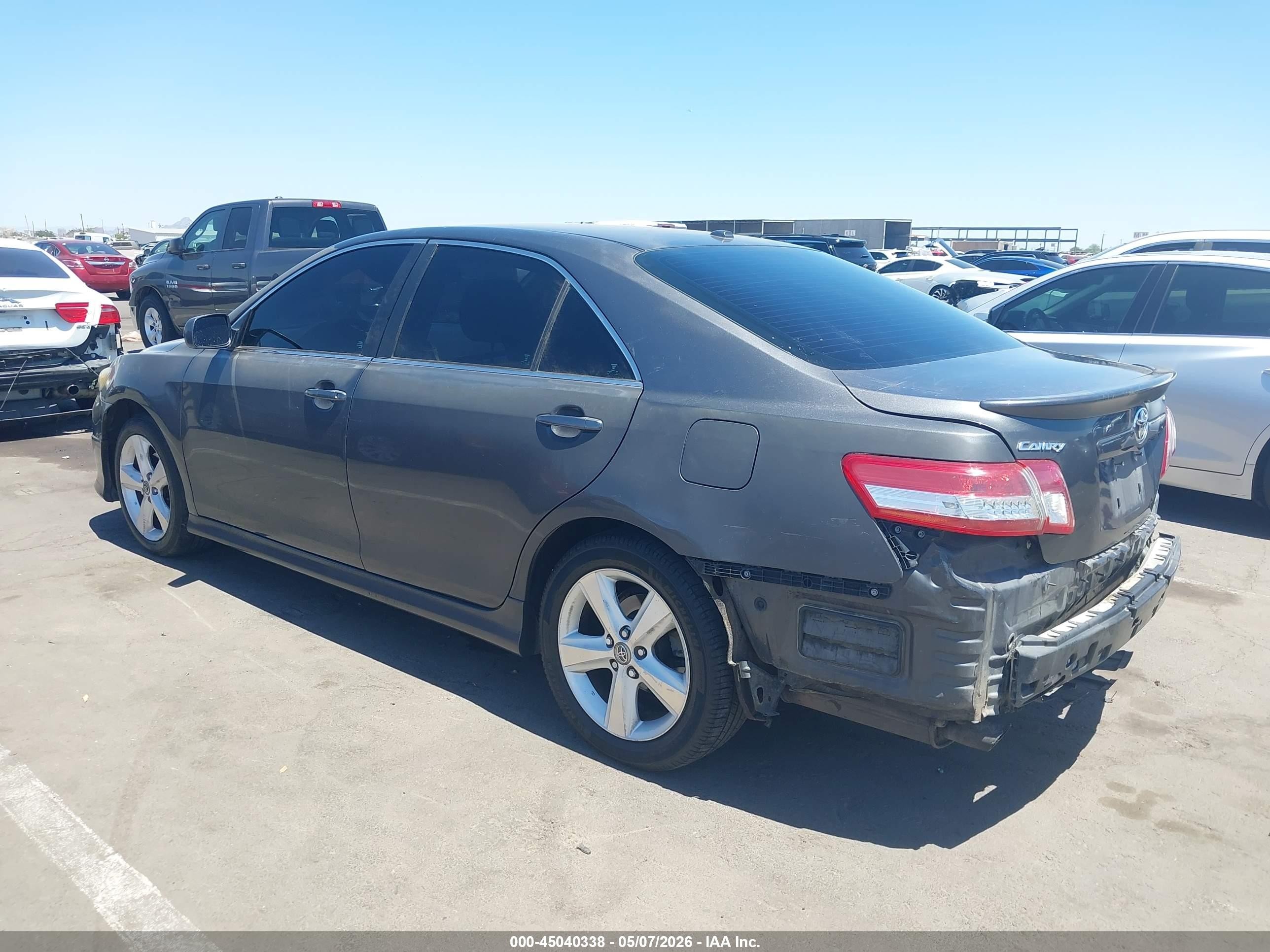 2011 Toyota Camry Se Gray vin: 4T1BF3EKXBU605928