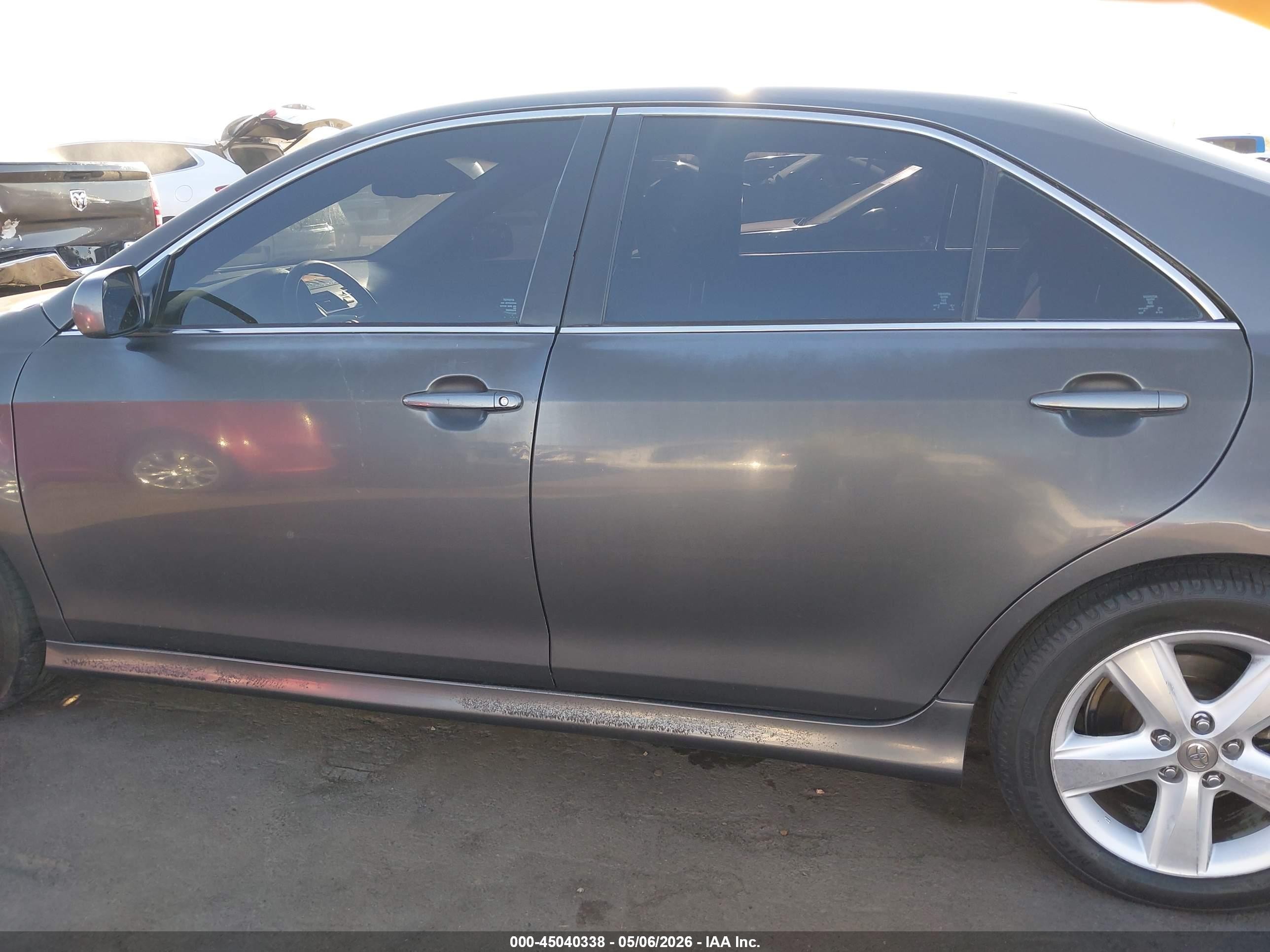 2011 Toyota Camry Se Gray vin: 4T1BF3EKXBU605928
