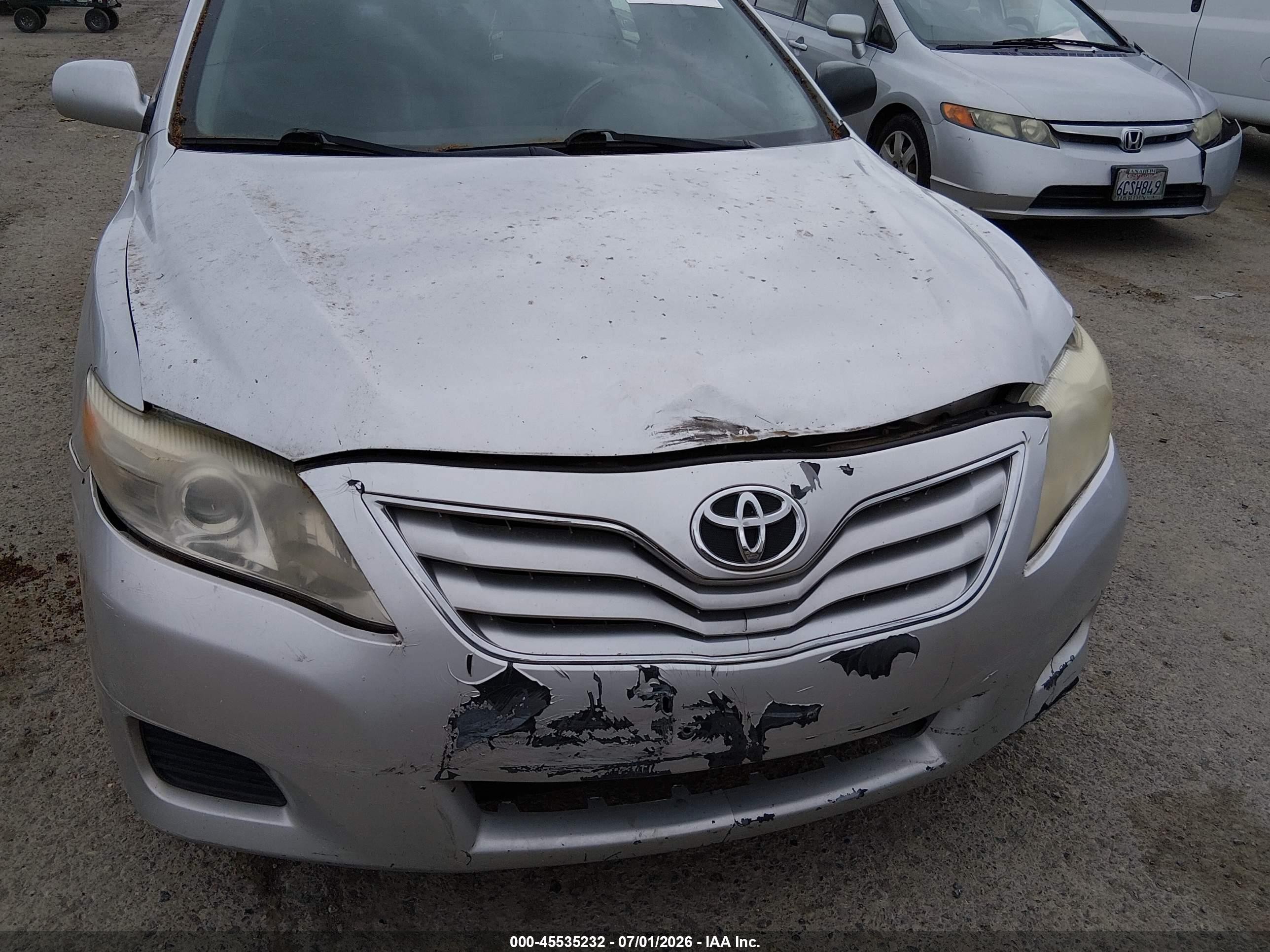 2011 Toyota Camry Le Silver vin: 4T1BF3EKXBU618324