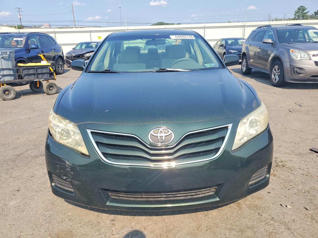 2011 Toyota Camry Le Green vin: 4T1BF3EKXBU625659