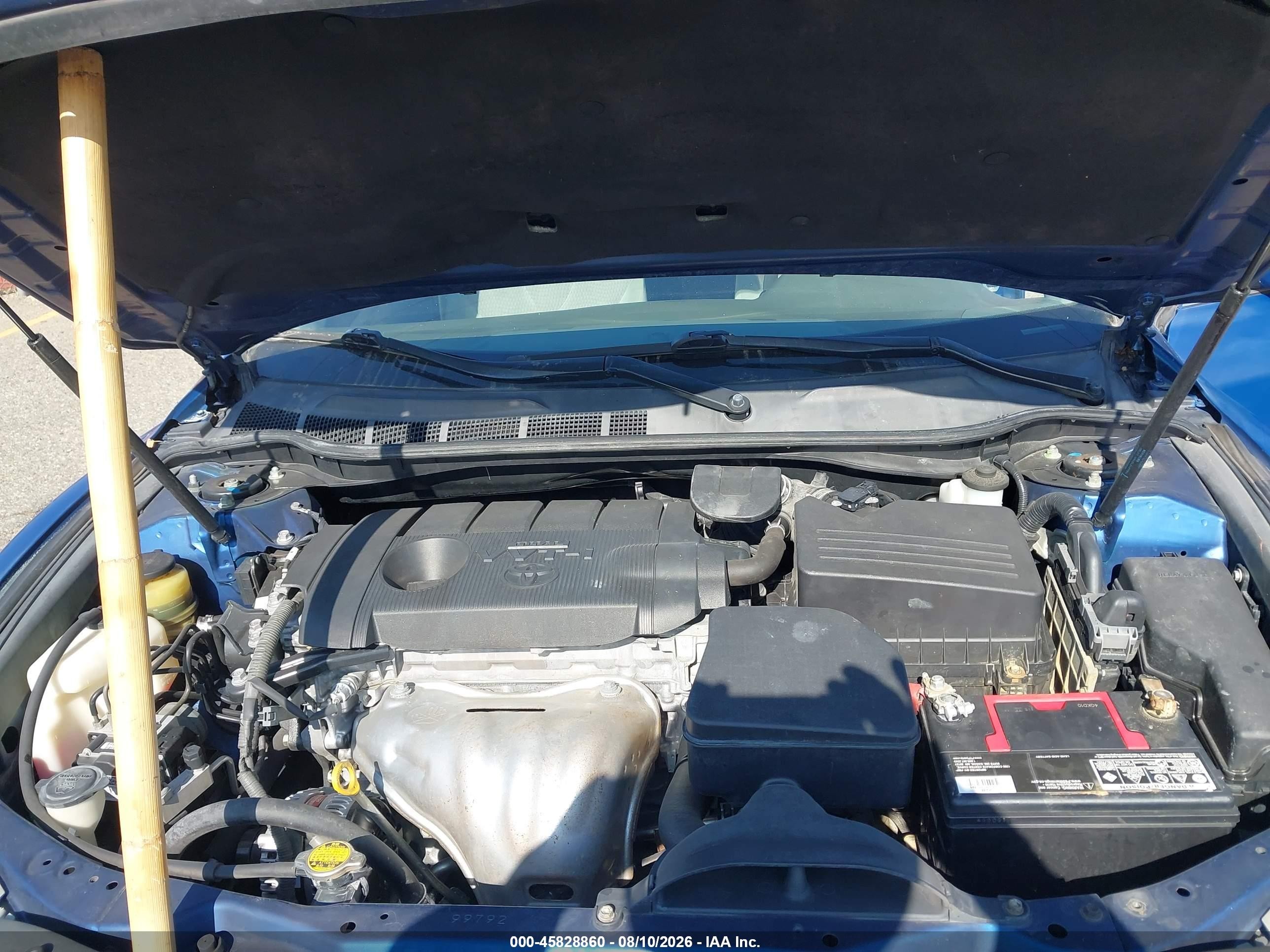 2011 Toyota Camry Le Blue vin: 4T1BF3EKXBU646205