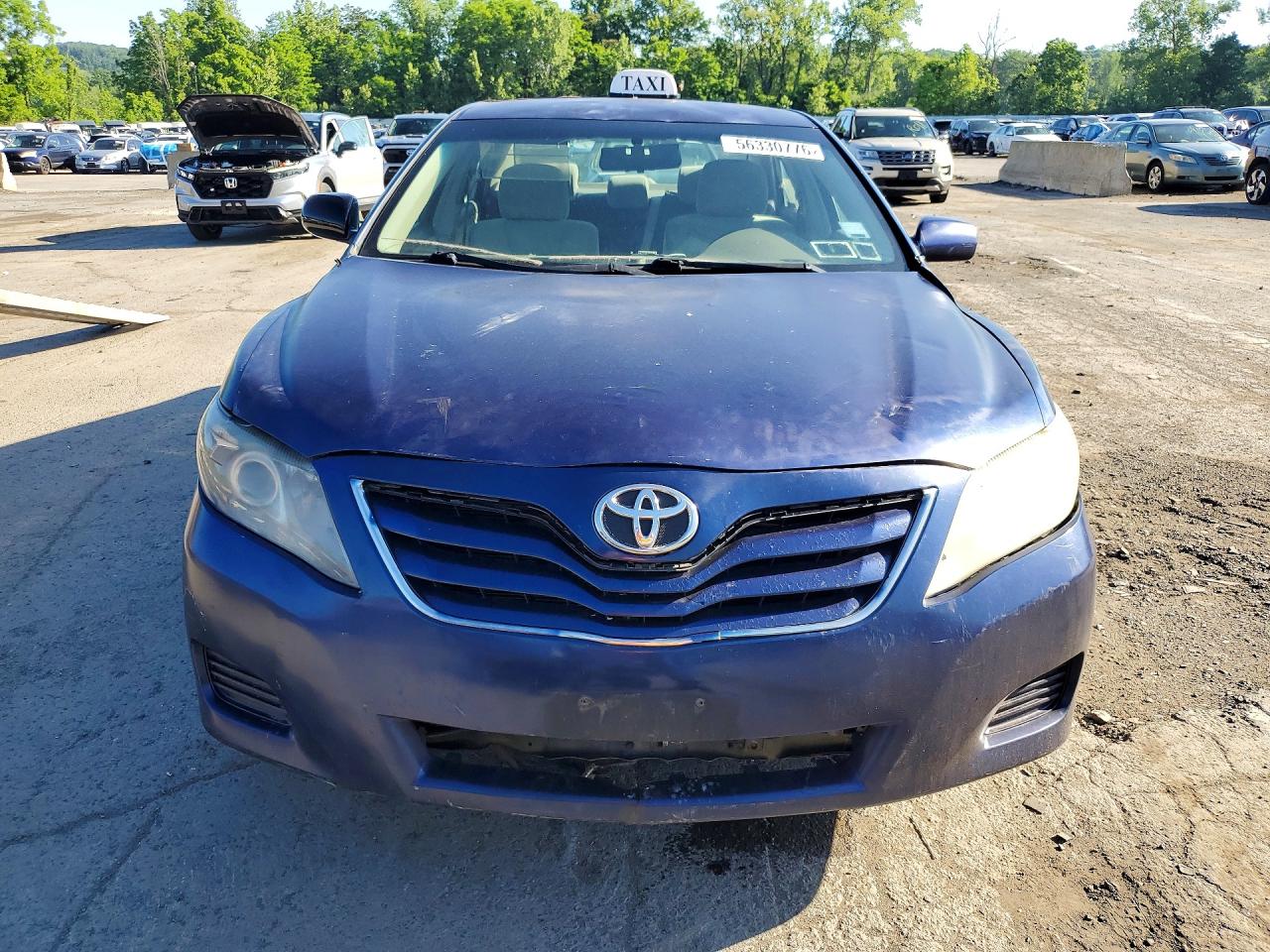 2011 Toyota Camry Le Blue vin: 4T1BF3EKXBU647337