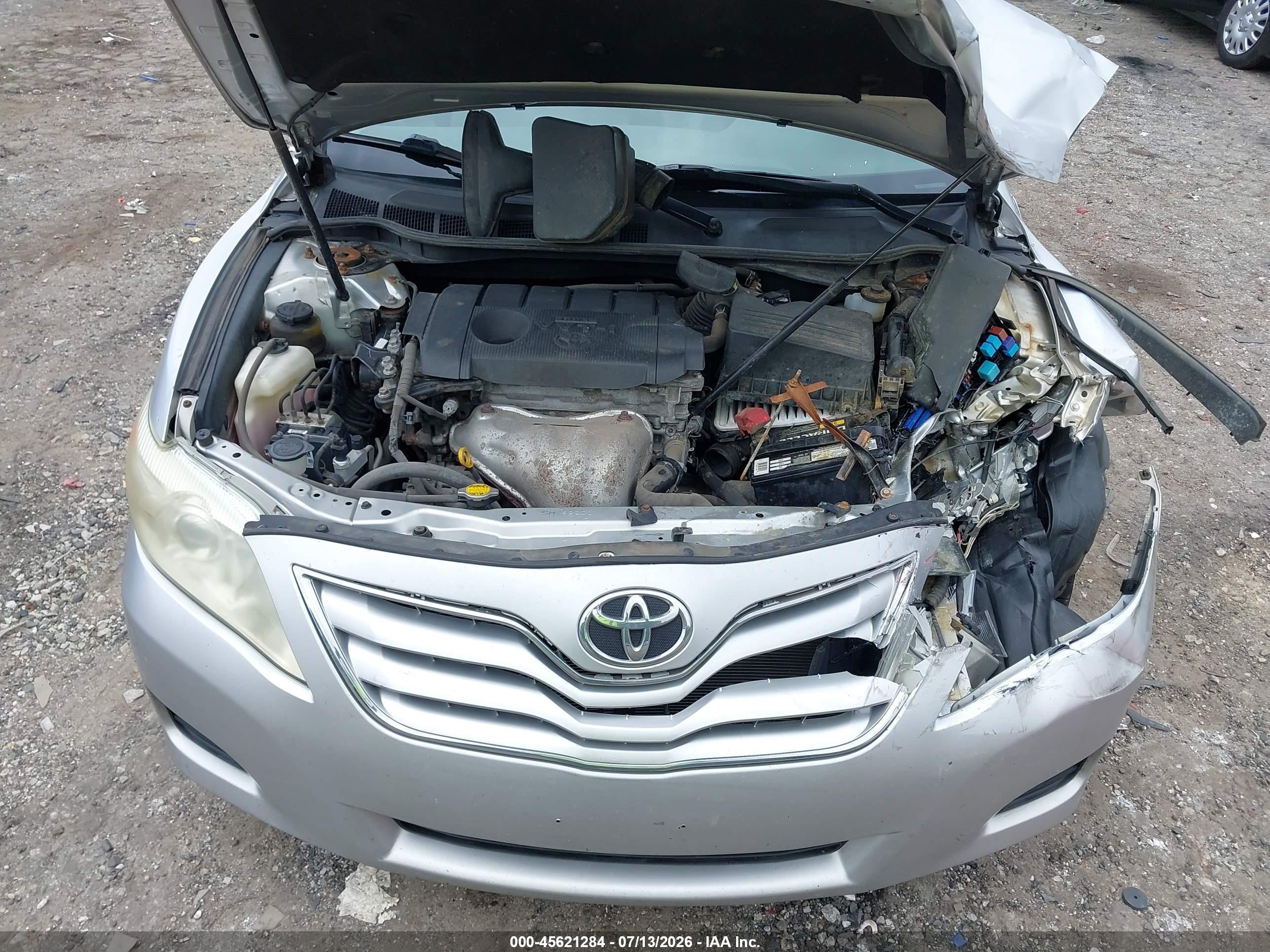 2011 Toyota Camry Le Silver vin: 4T1BF3EKXBU658290