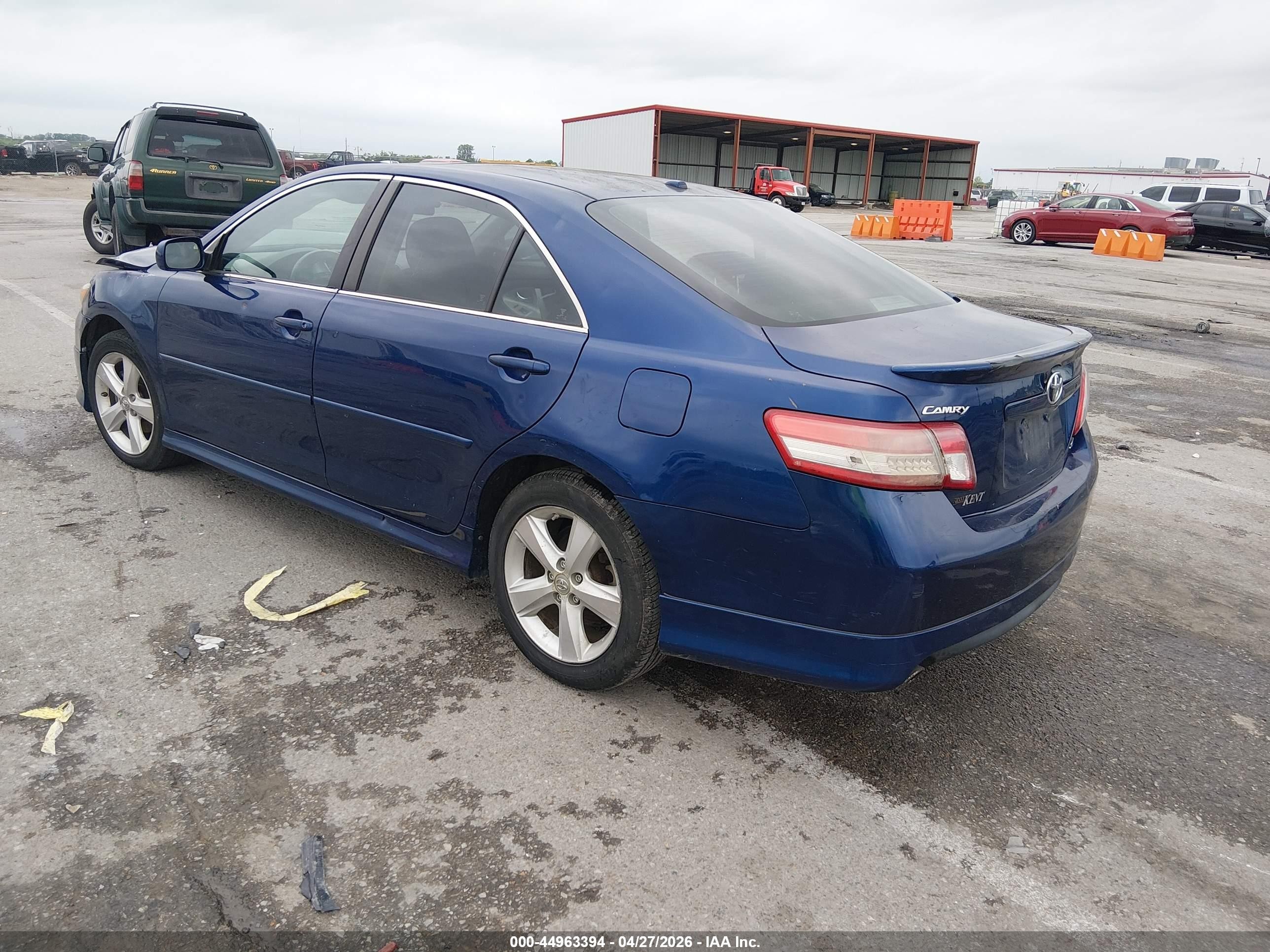 2011 Toyota Camry Se Blue vin: 4T1BF3EKXBU667930