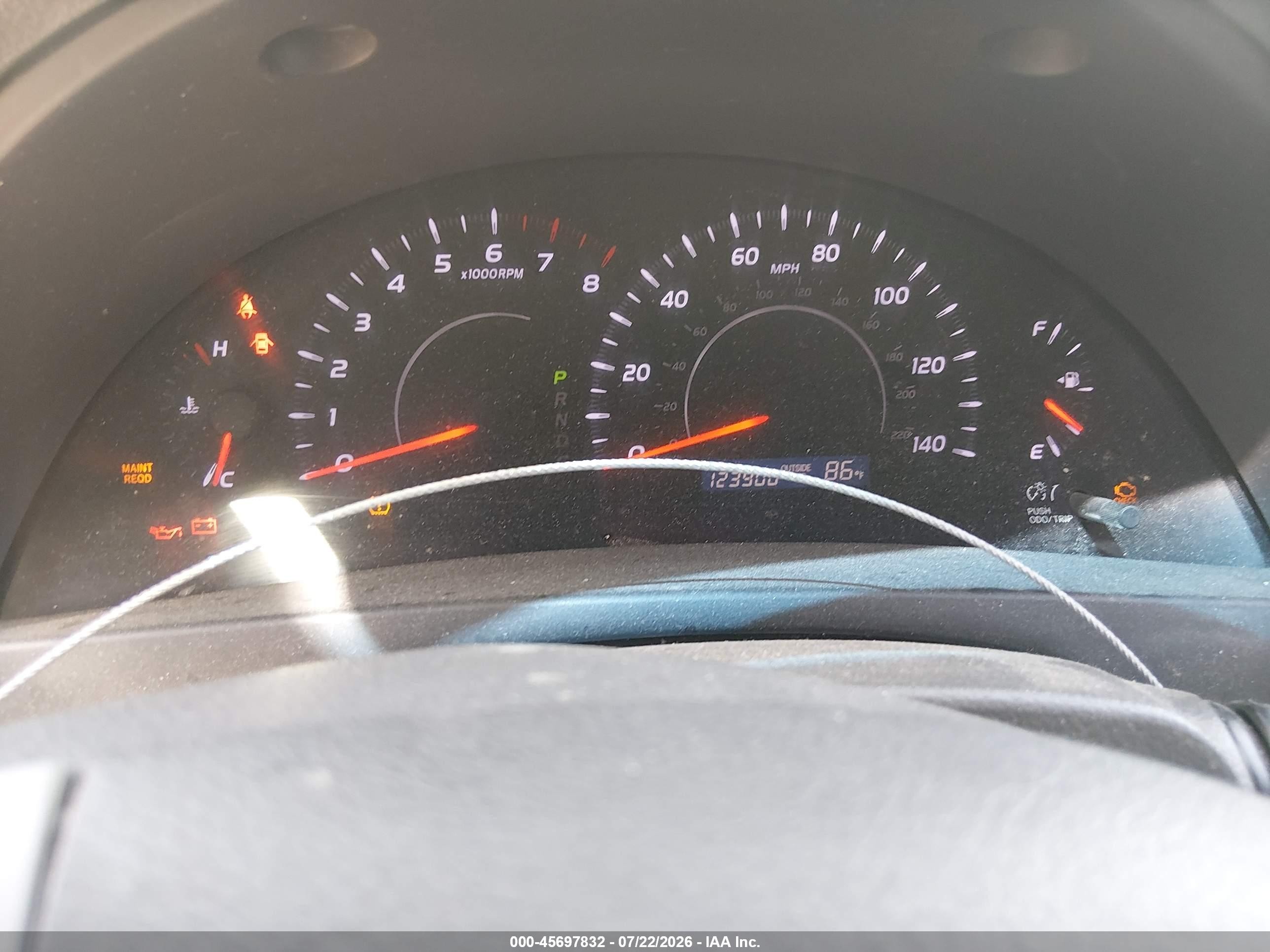 2011 Toyota Camry Le Белый vin: 4T1BF3EKXBU671993