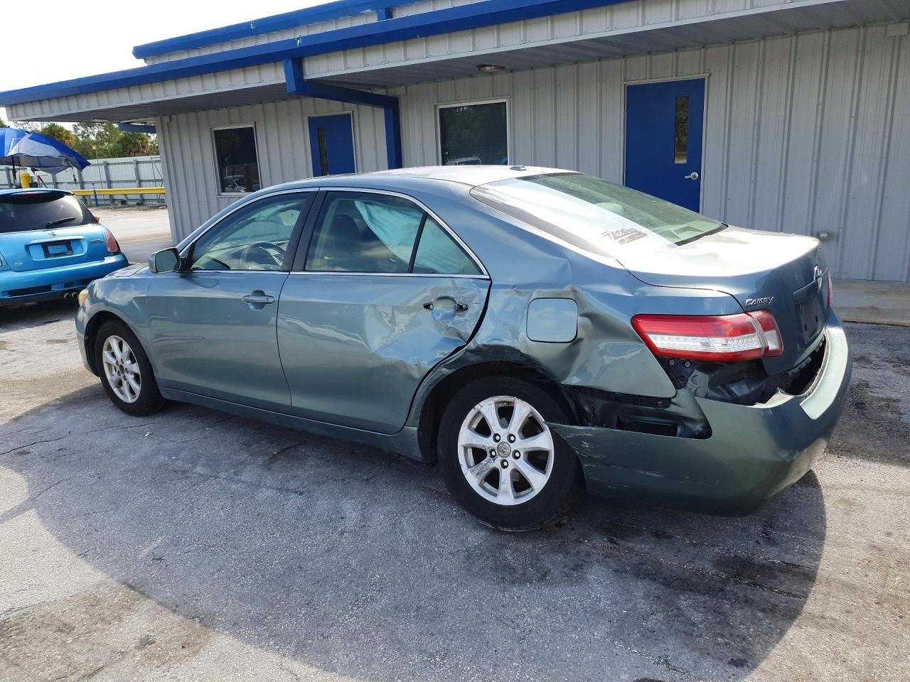 2011 Toyota Camry Le Синий vin: 4T1BF3EKXBU672139