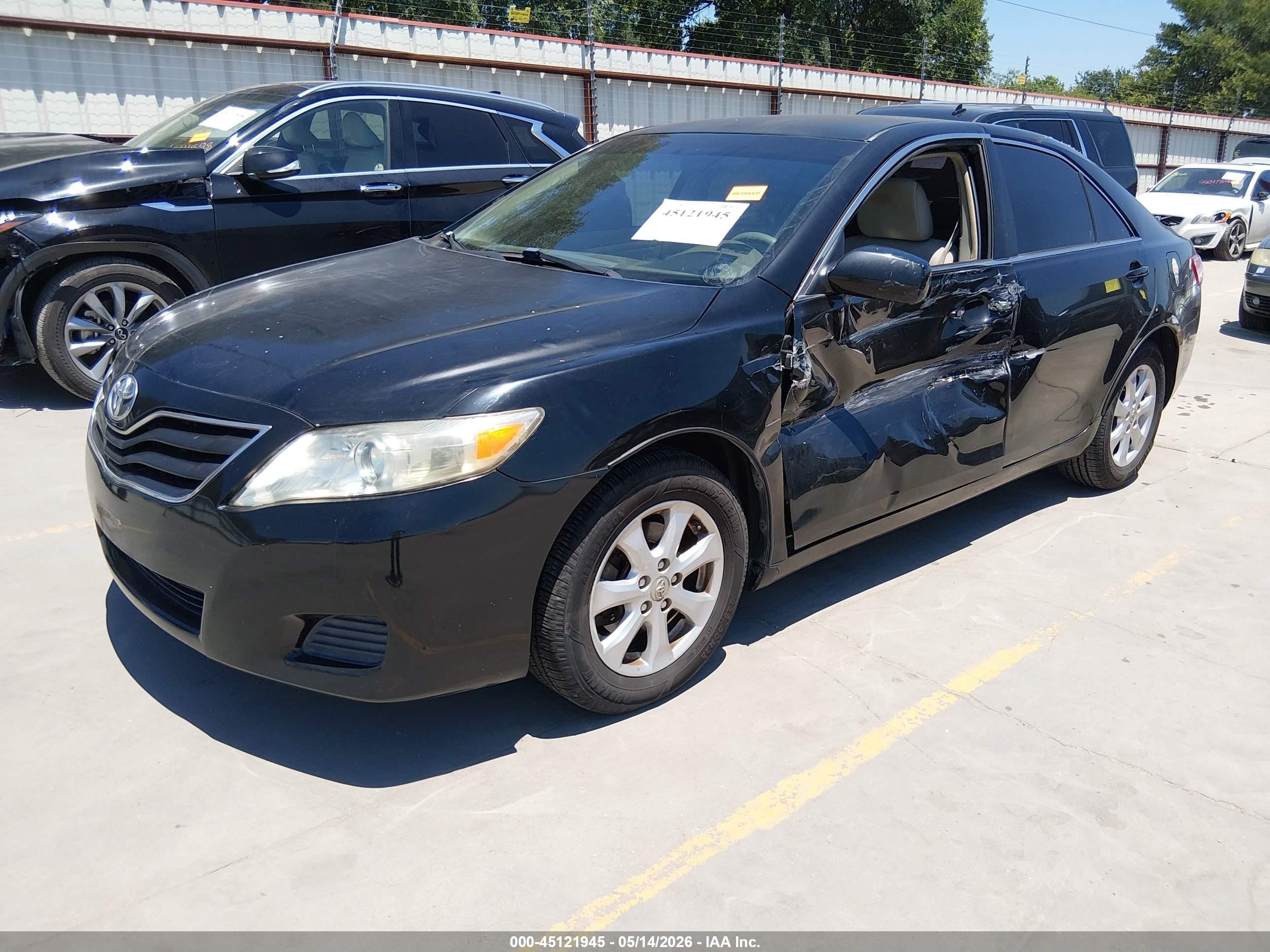 2011 Toyota Camry Le Black vin: 4T1BF3EKXBU675154