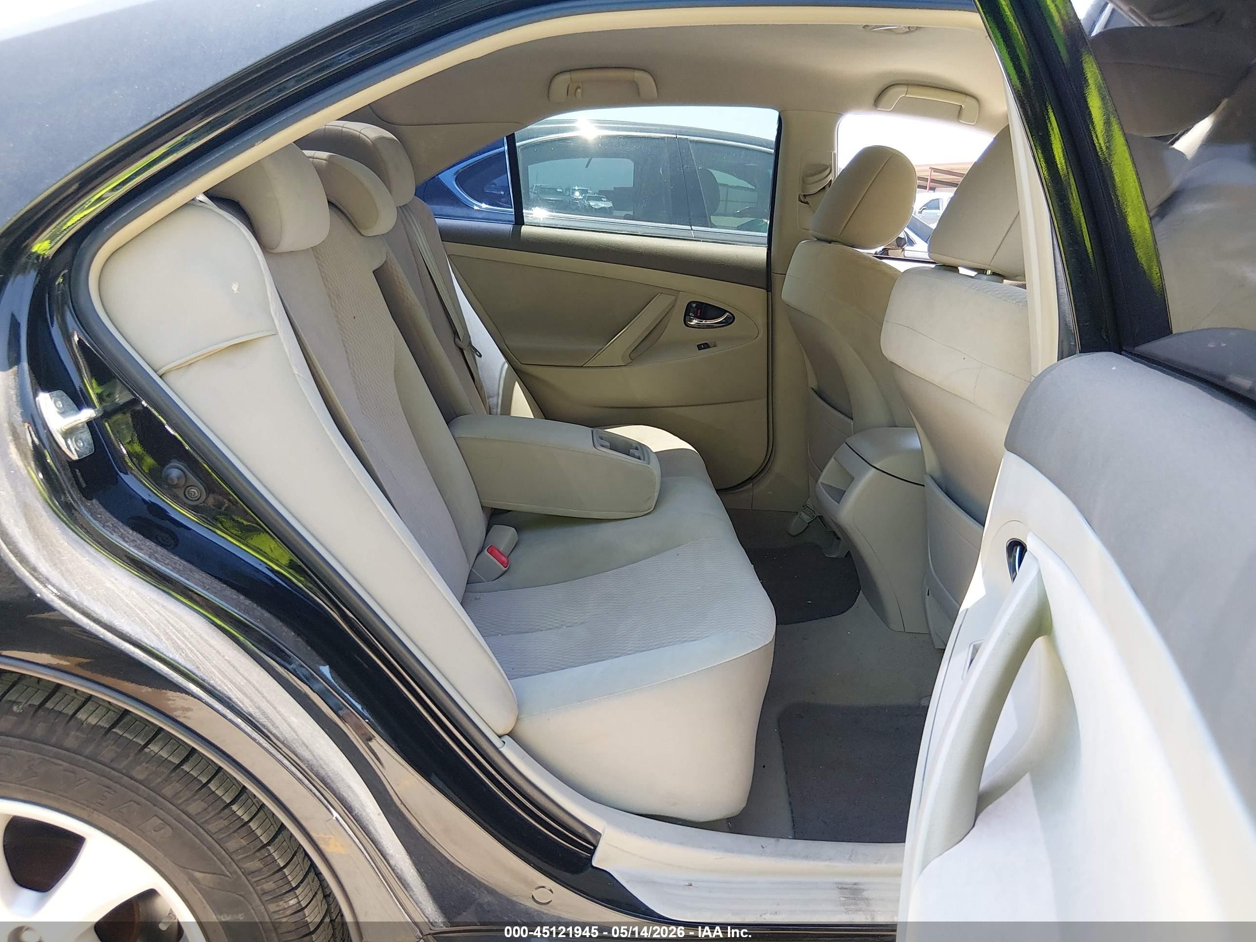 2011 Toyota Camry Le Black vin: 4T1BF3EKXBU675154