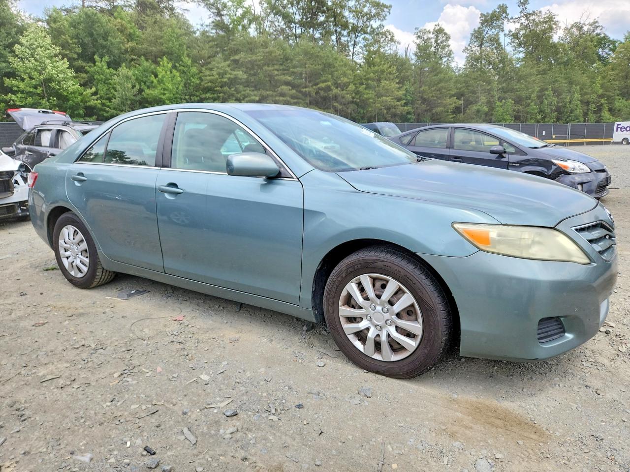 2011 Toyota Camry Le Зеленый vin: 4T1BF3EKXBU694044