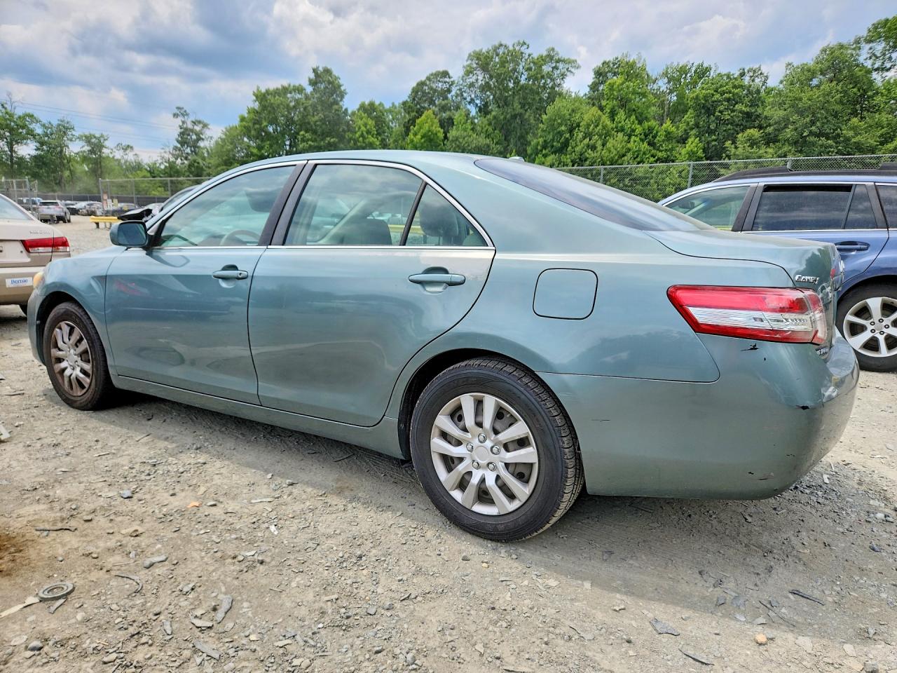 2011 Toyota Camry Le Зеленый vin: 4T1BF3EKXBU694044