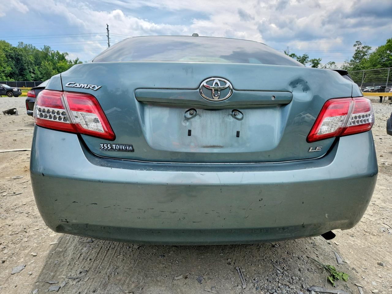 2011 Toyota Camry Le Зеленый vin: 4T1BF3EKXBU694044