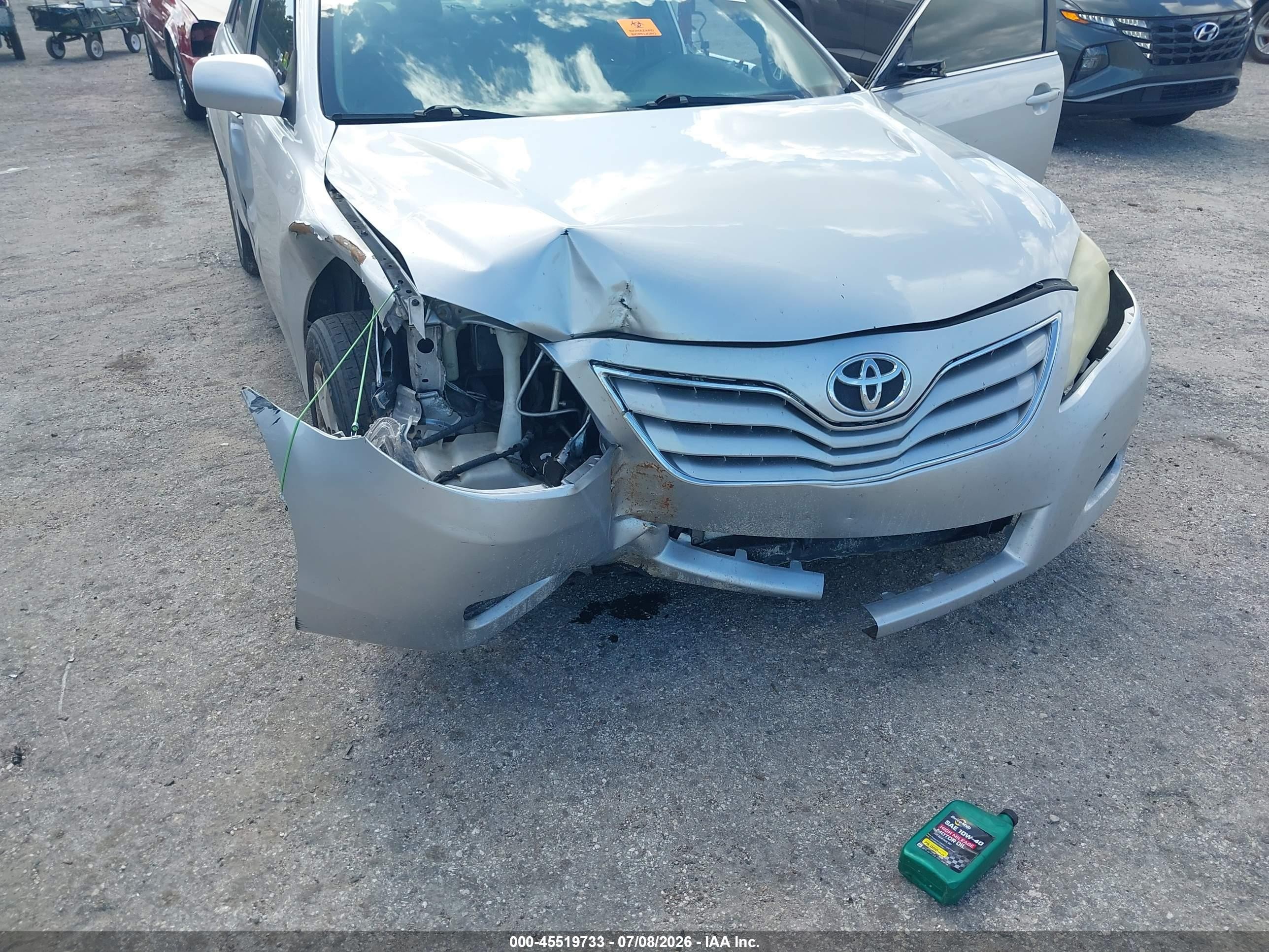 2011 Toyota Camry Le Silver vin: 4T1BF3EKXBU711148