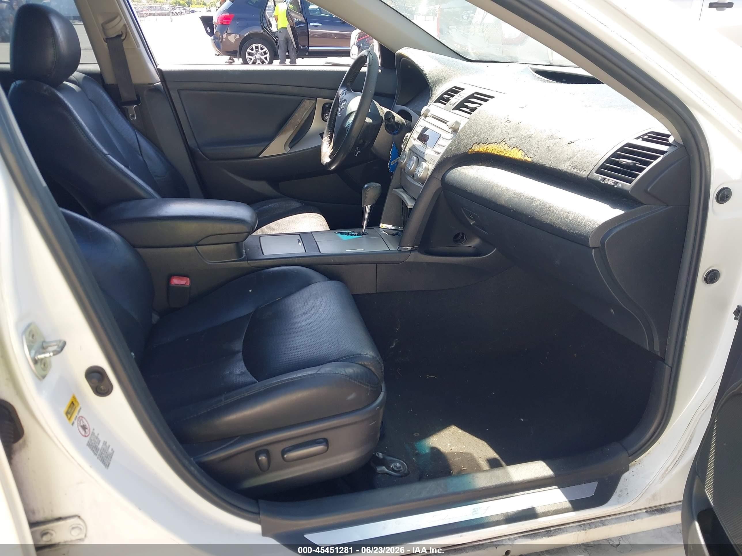2011 Toyota Camry Se White vin: 4T1BF3EKXBU711246