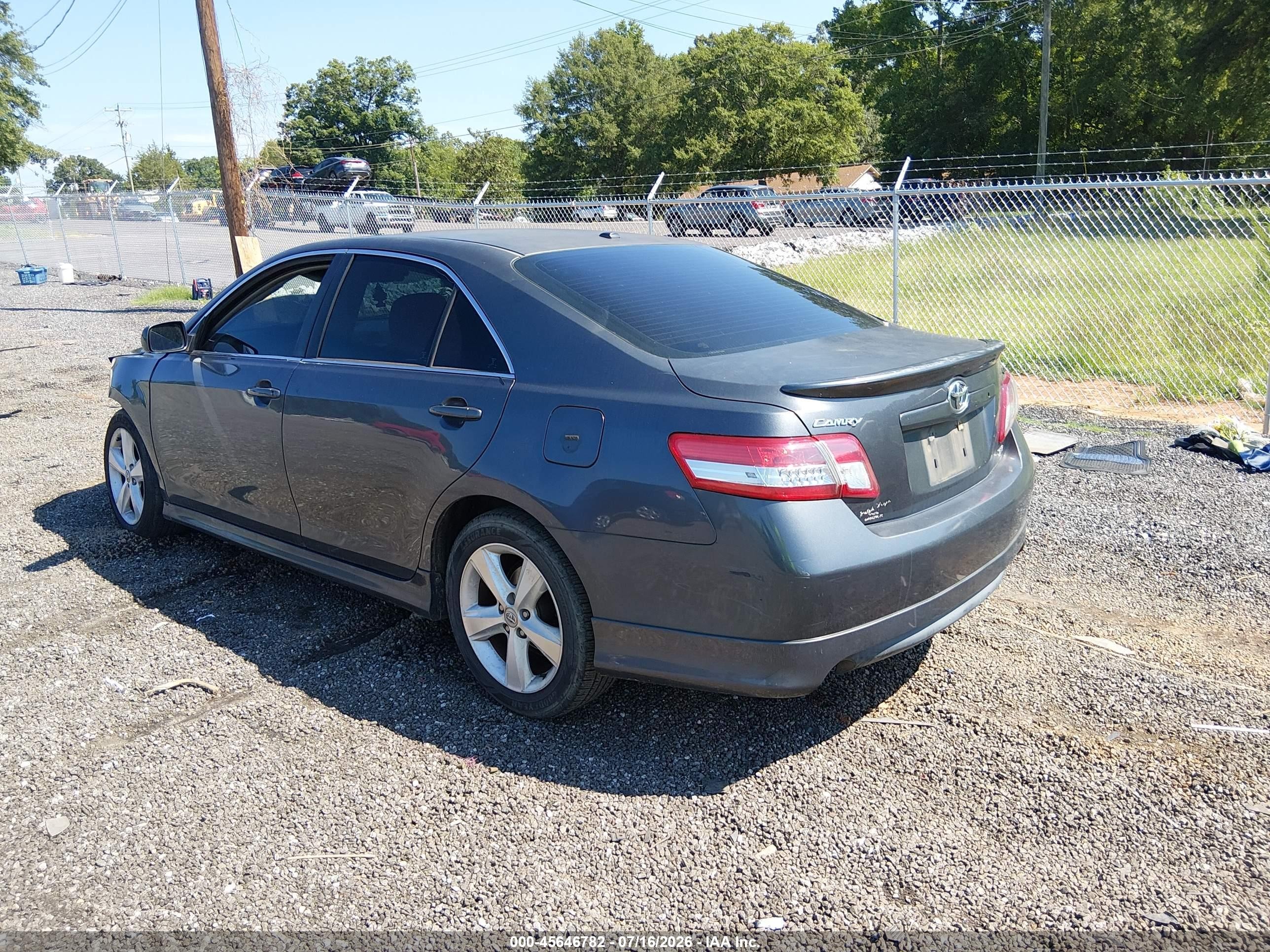 2011 Toyota Camry Se Gray vin: 4T1BF3EKXBU731867