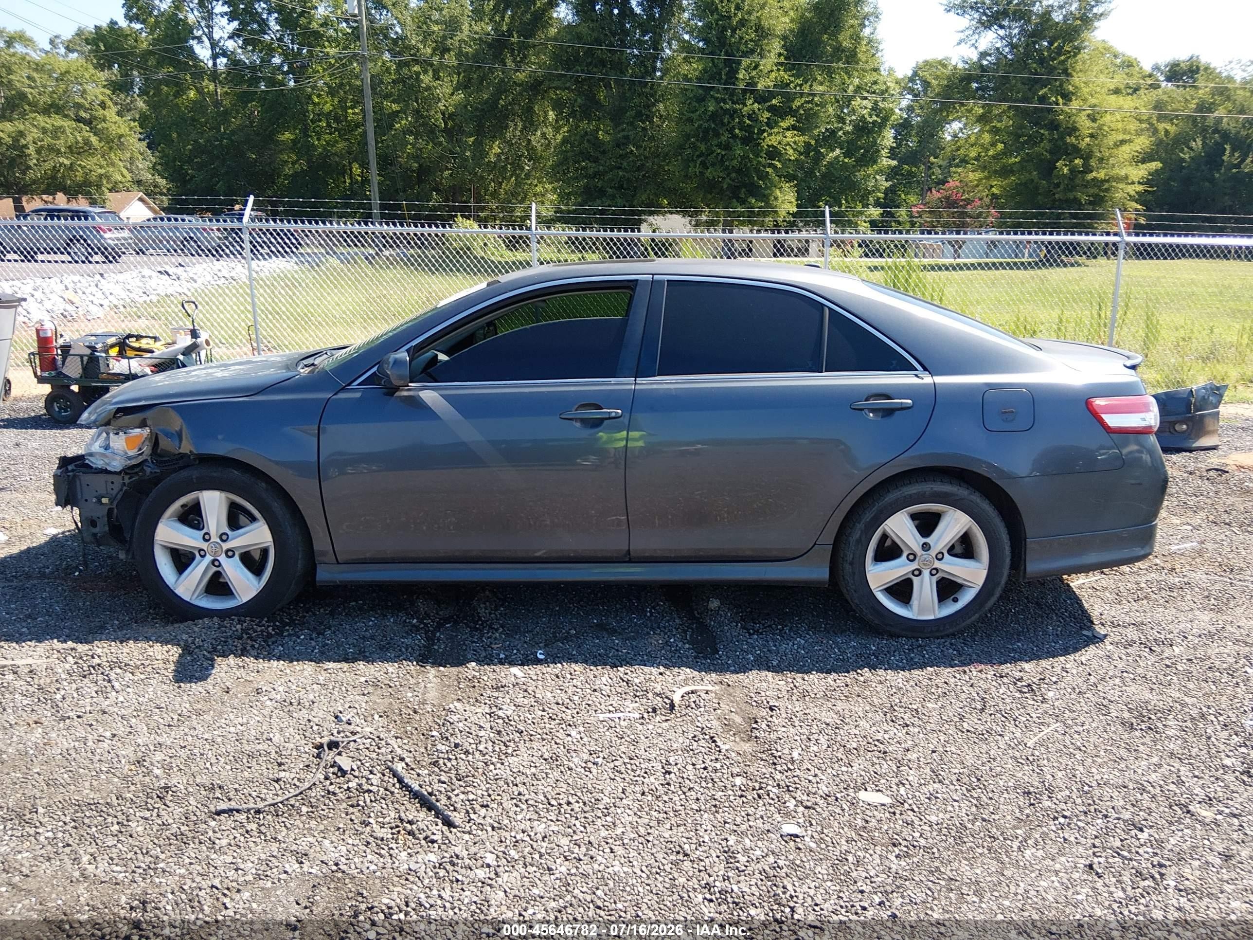 2011 Toyota Camry Se Gray vin: 4T1BF3EKXBU731867